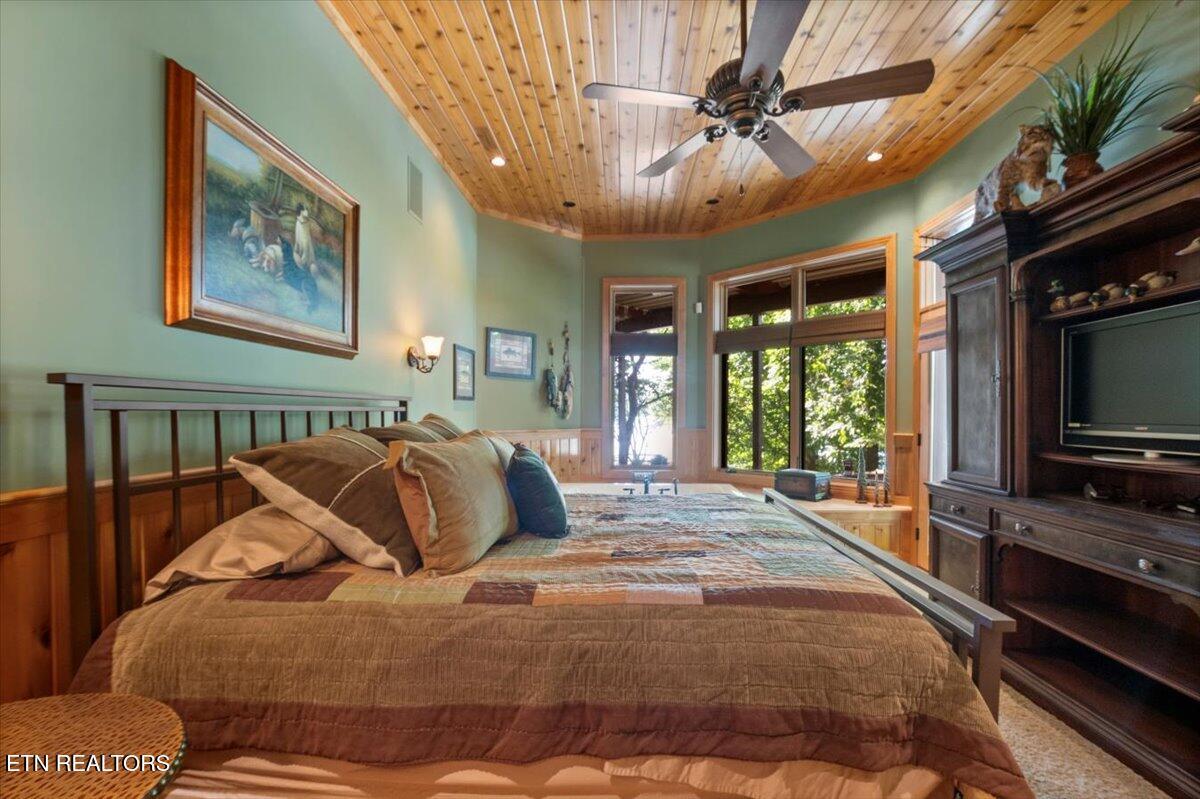 311 Deerwood Lane, Lafollette, TN - Norris Lake Real Estate - Image# 32