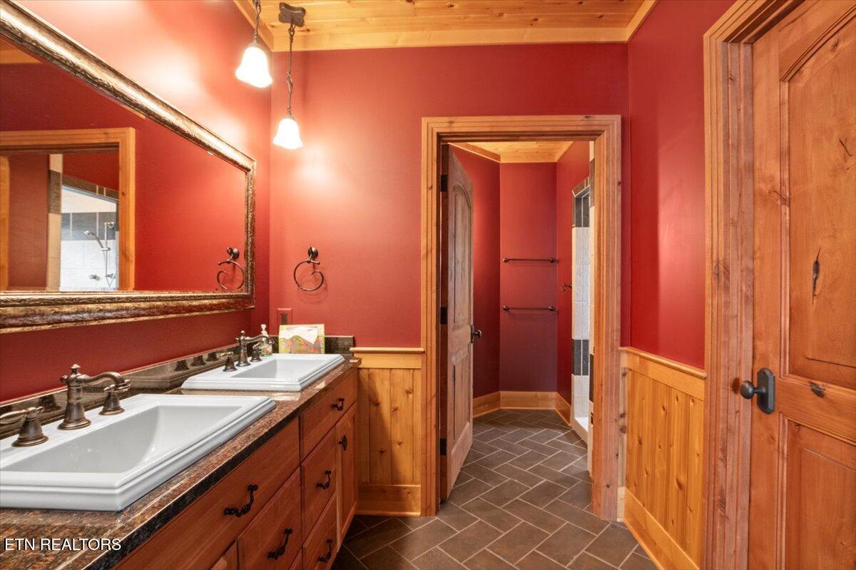 311 Deerwood Lane, Lafollette, TN - Norris Lake Real Estate - Image# 40