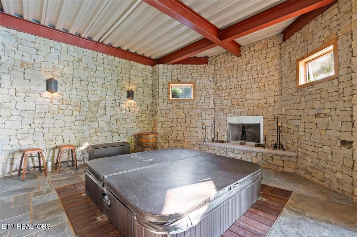 311 Deerwood Lane, Lafollette, TN - Norris Lake Real Estate - Image# 34