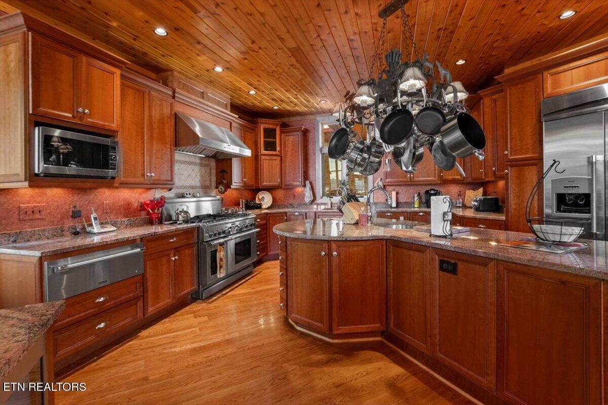 311 Deerwood Lane, Lafollette, TN - Norris Lake Real Estate - Image# 10