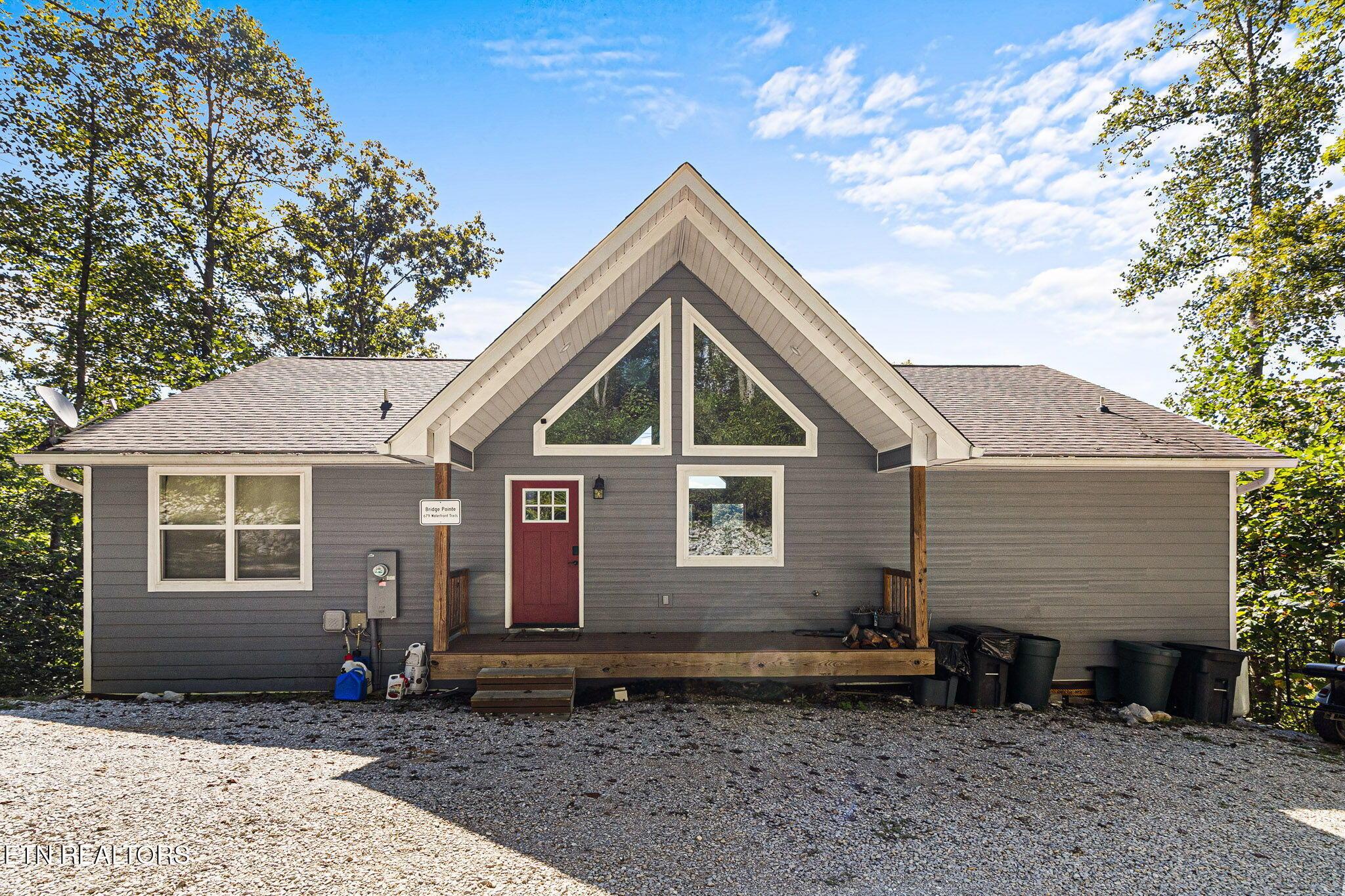 679 Waterfront Tr, Lafollette, TN