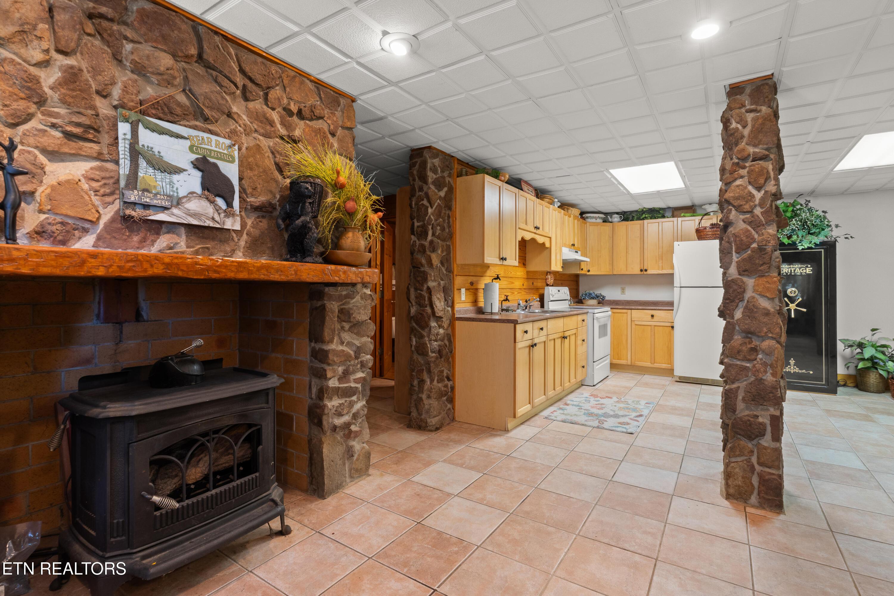 1130 Lakeview Drive, Sharps Chapel, TN - Norris Lake Real Estate - Image# 46