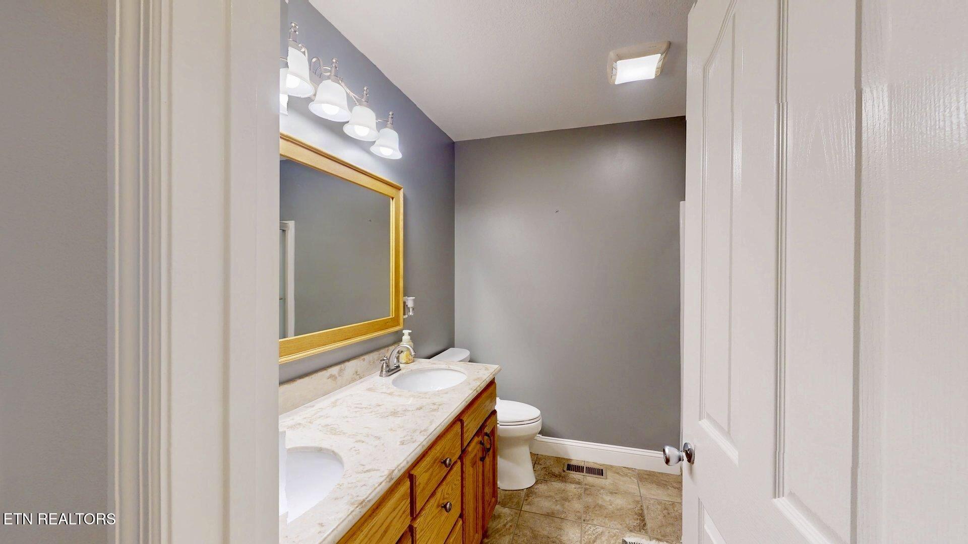 252 Running Deer Tr, Caryville, TN - Norris Lake Real Estate - Image# 42