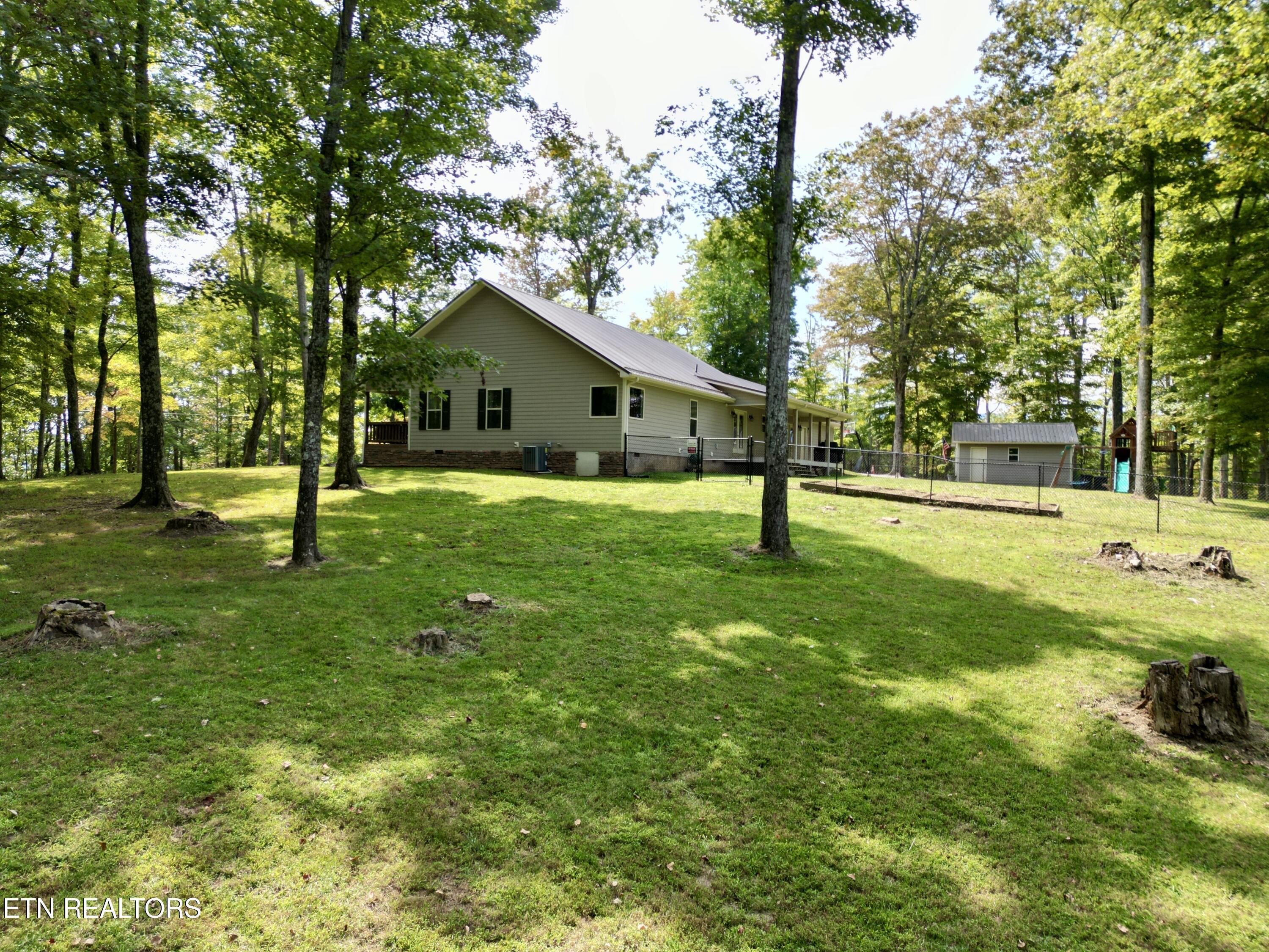 252 Running Deer Tr, Caryville, TN - Norris Lake Real Estate - Image# 9