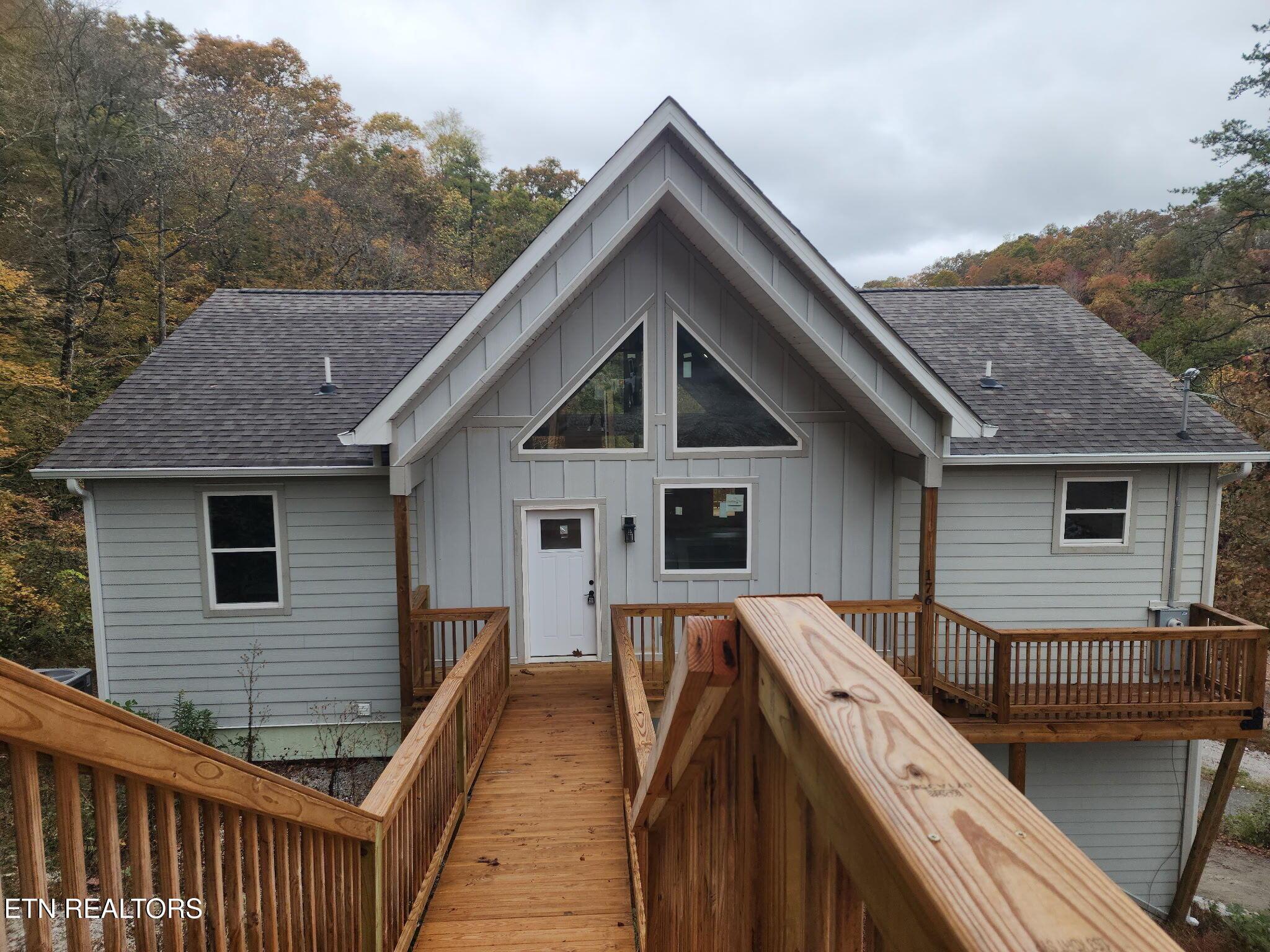 176 Flat Hollow Marina Rd, Speedwell, TN - Norris Lake Real Estate - Image# 2