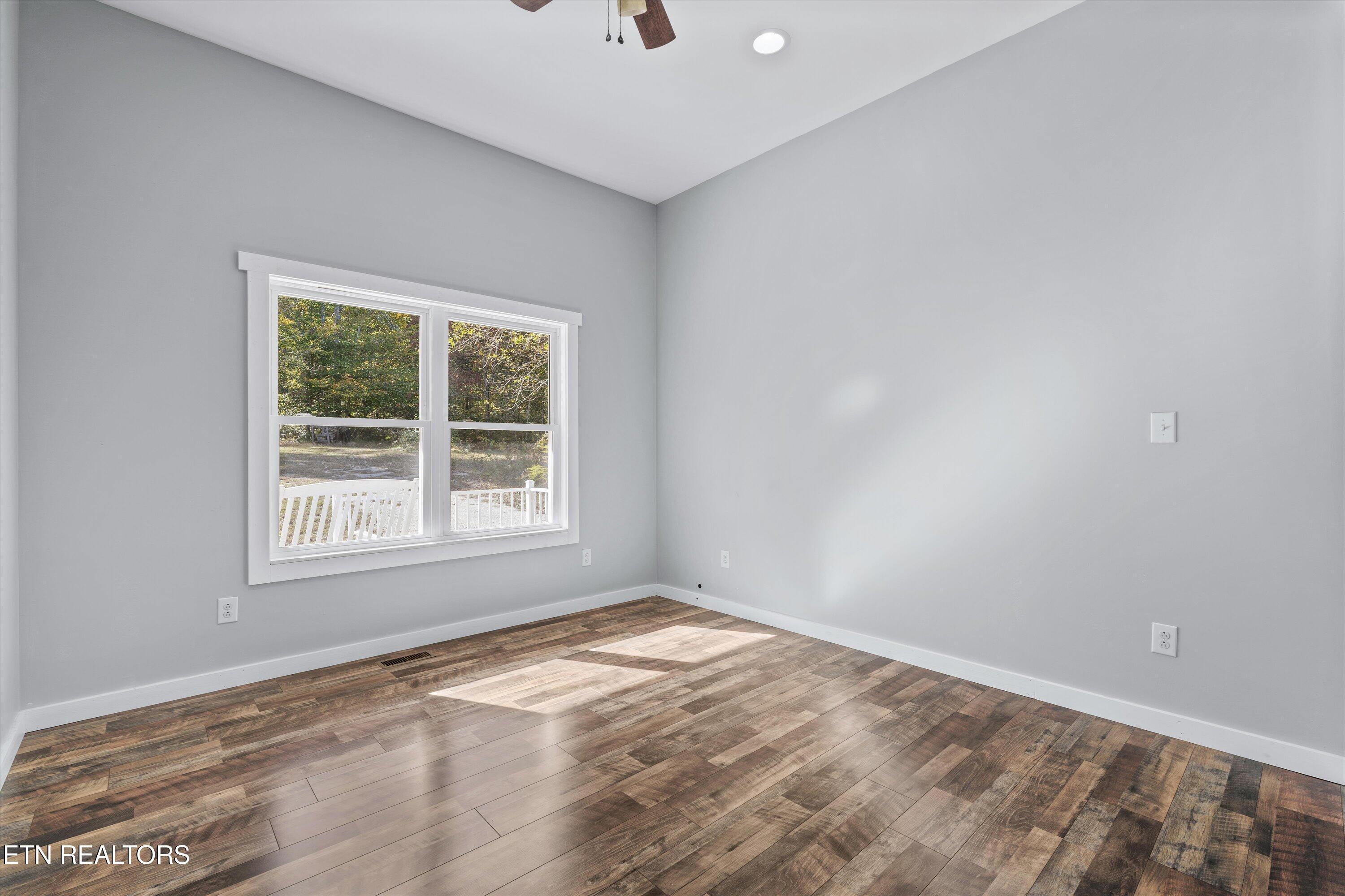 Norris Lake Real Estate - Image# 29