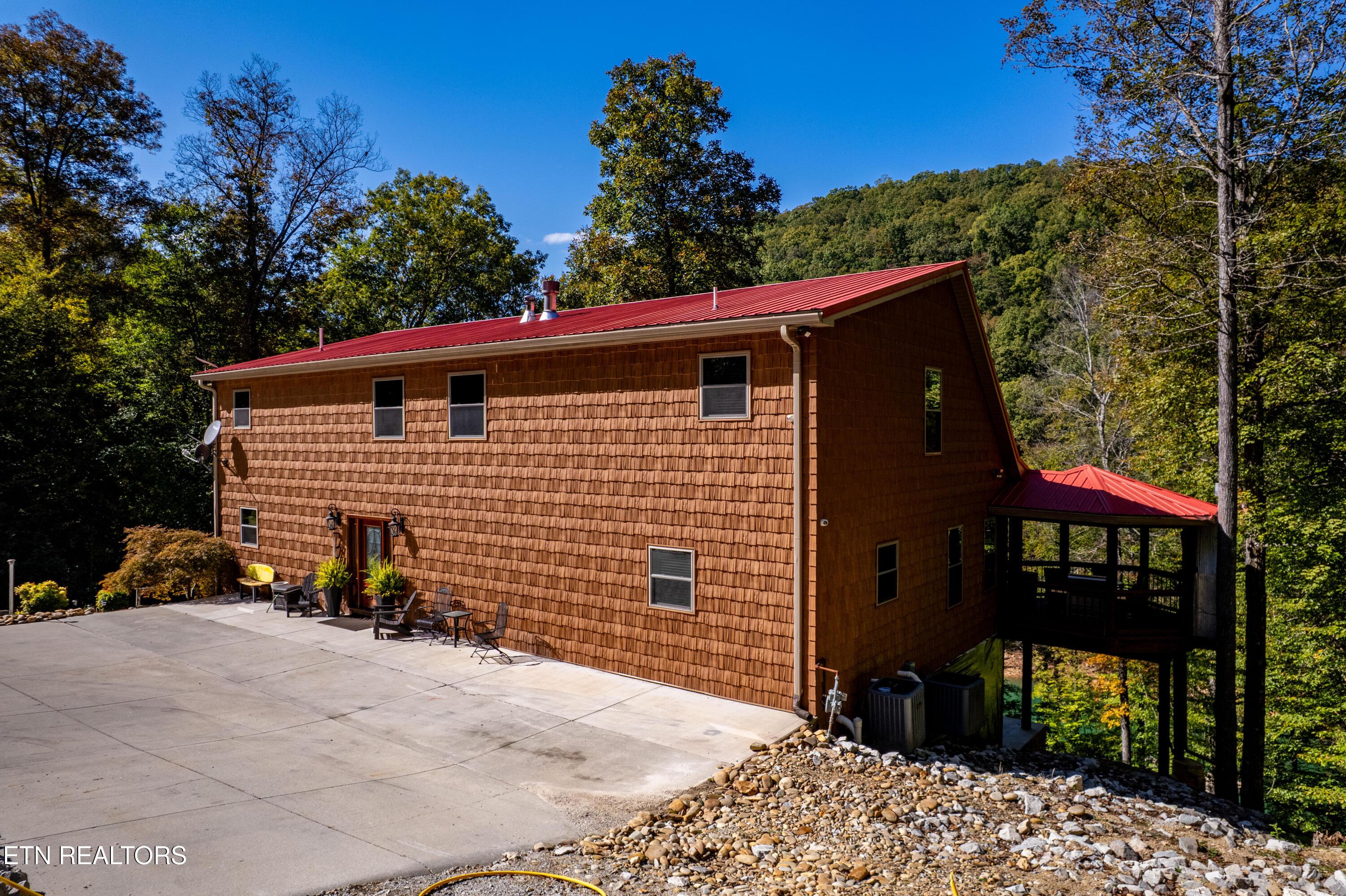 715 Landmark Rd, Jacksboro, TN - Norris Lake Real Estate - Image# 51