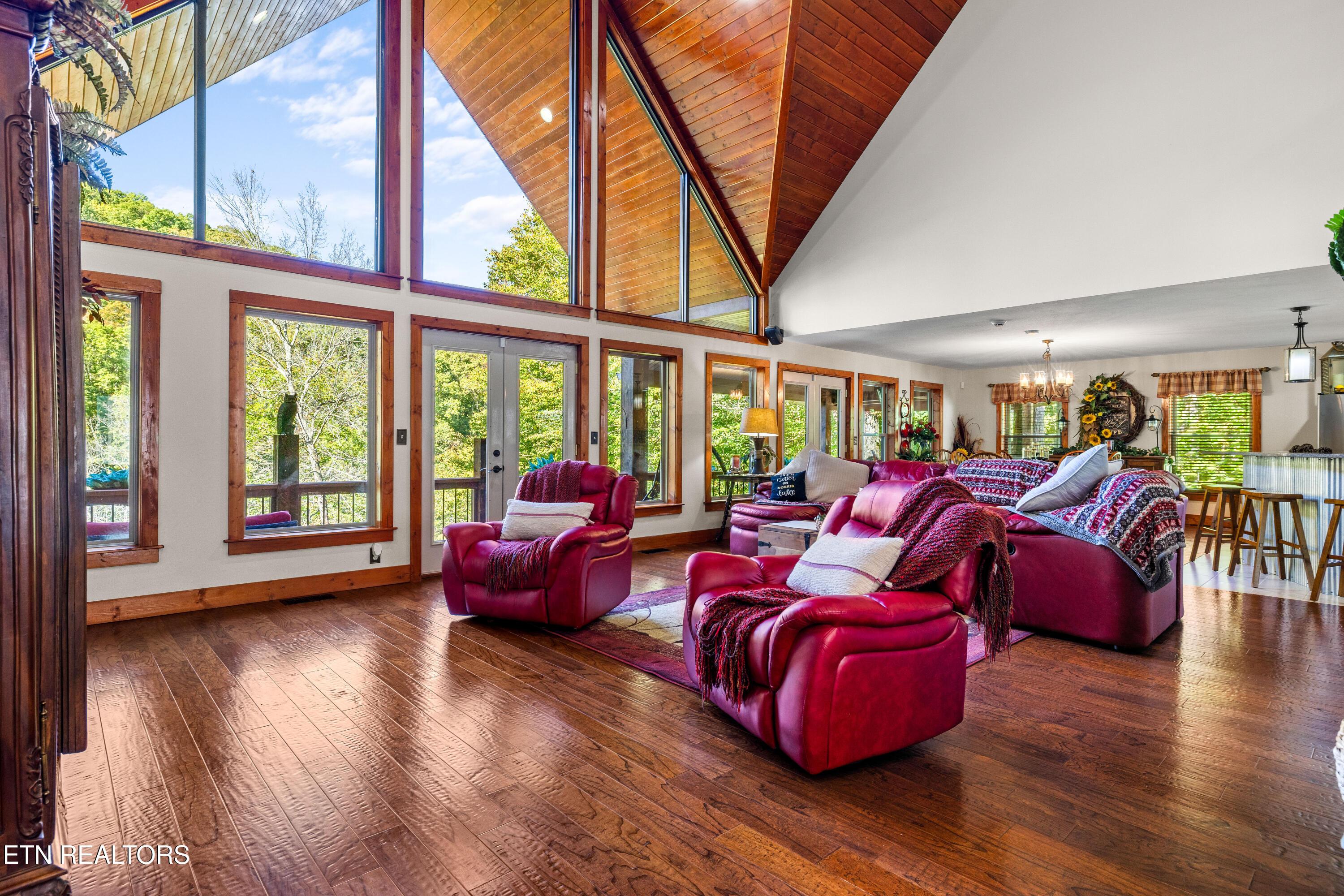 715 Landmark Rd, Jacksboro, TN - Norris Lake Real Estate - Image# 11