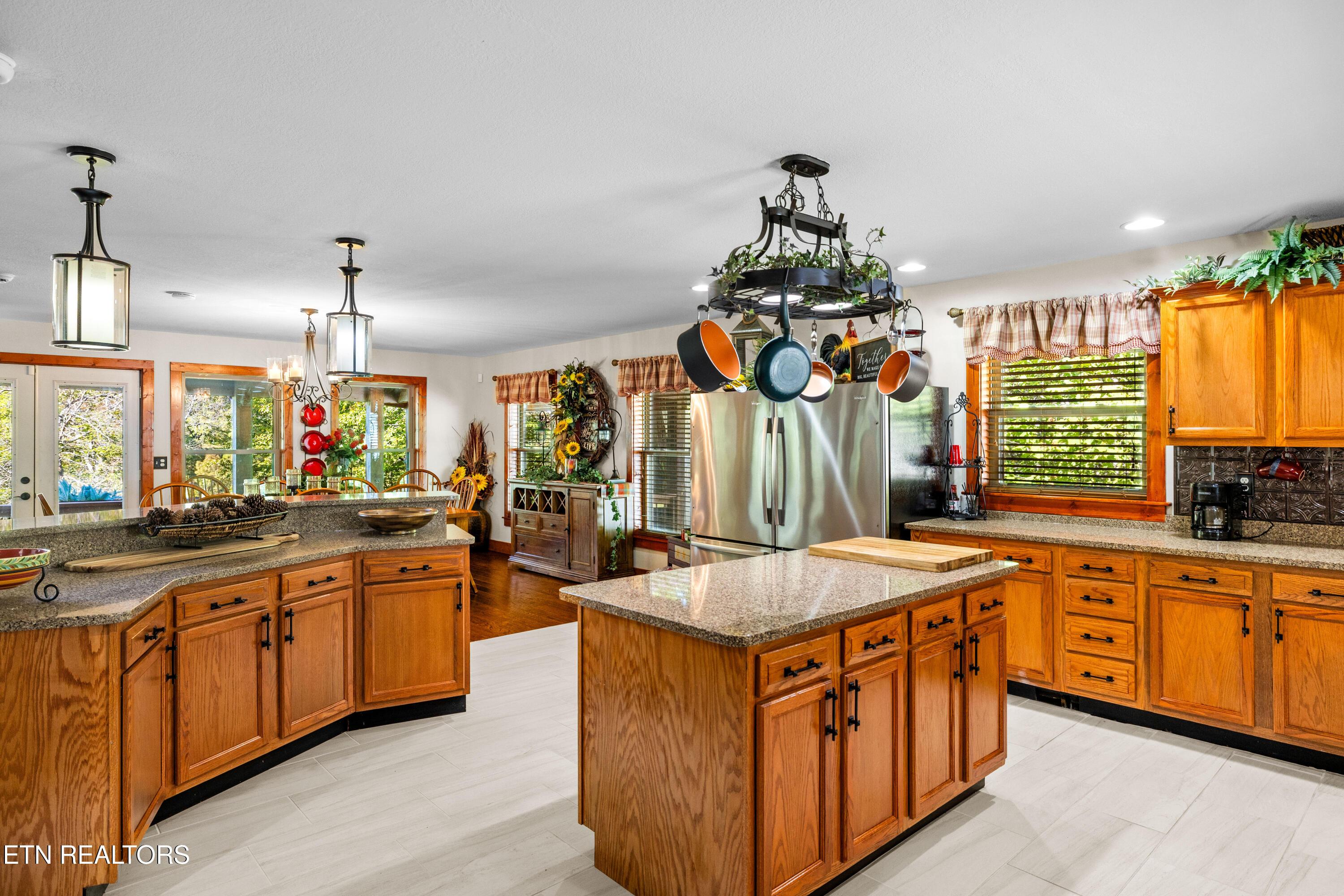 715 Landmark Rd, Jacksboro, TN - Norris Lake Real Estate - Image# 18