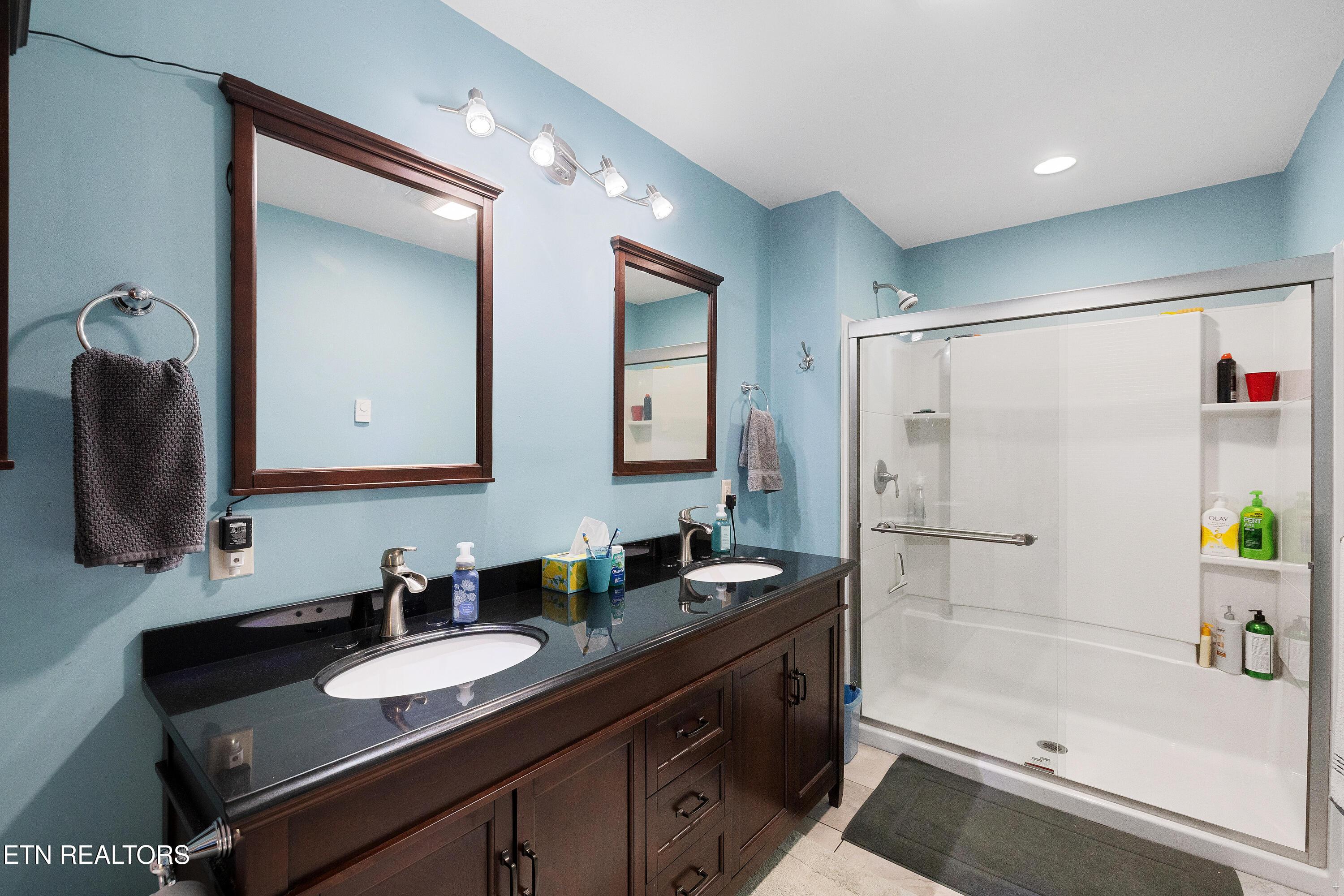 236 Norris Shores Ln., Sharps Chapel, TN - Norris Lake Real Estate - Image# 24