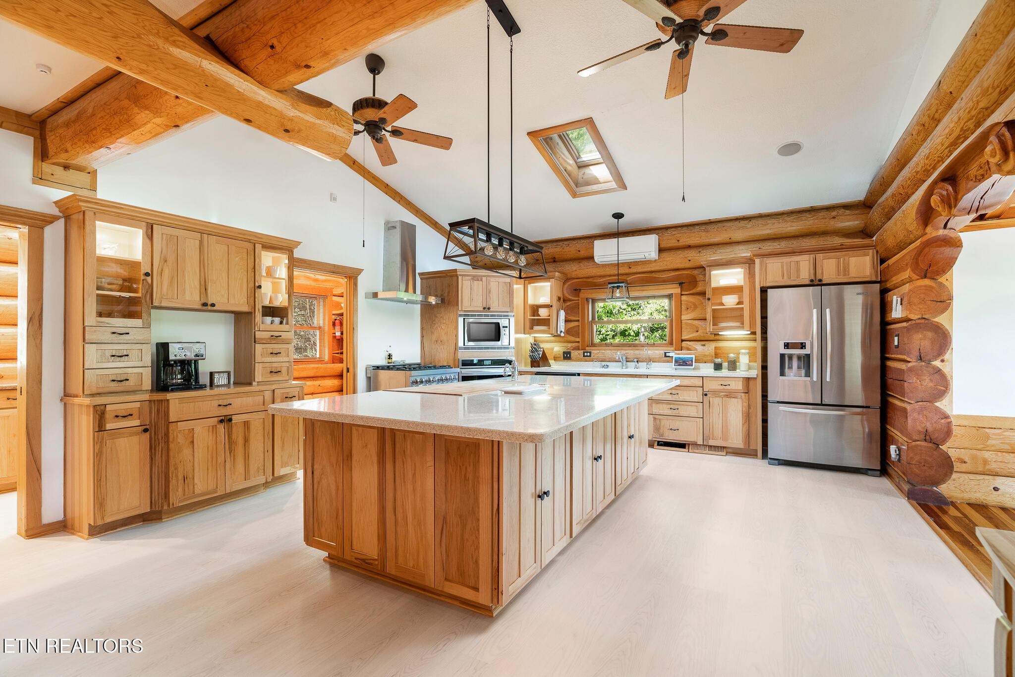 546 Bluff View Rd, New Tazewell, TN - Norris Lake Real Estate - Image# 11