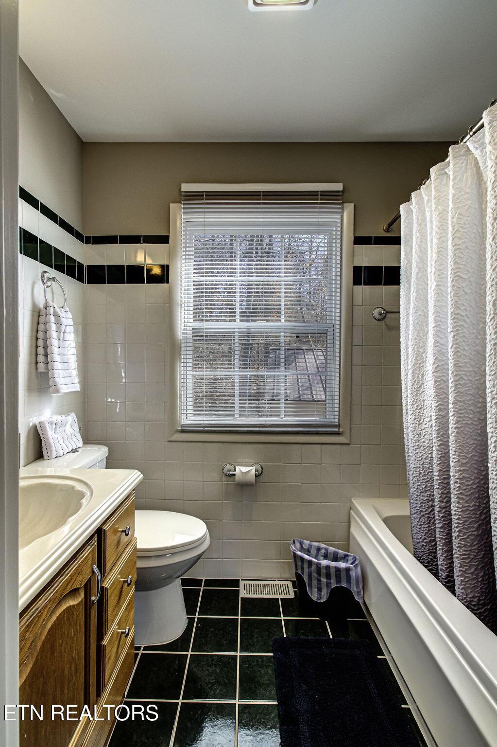 Norris Lake Real Estate - Image# 16