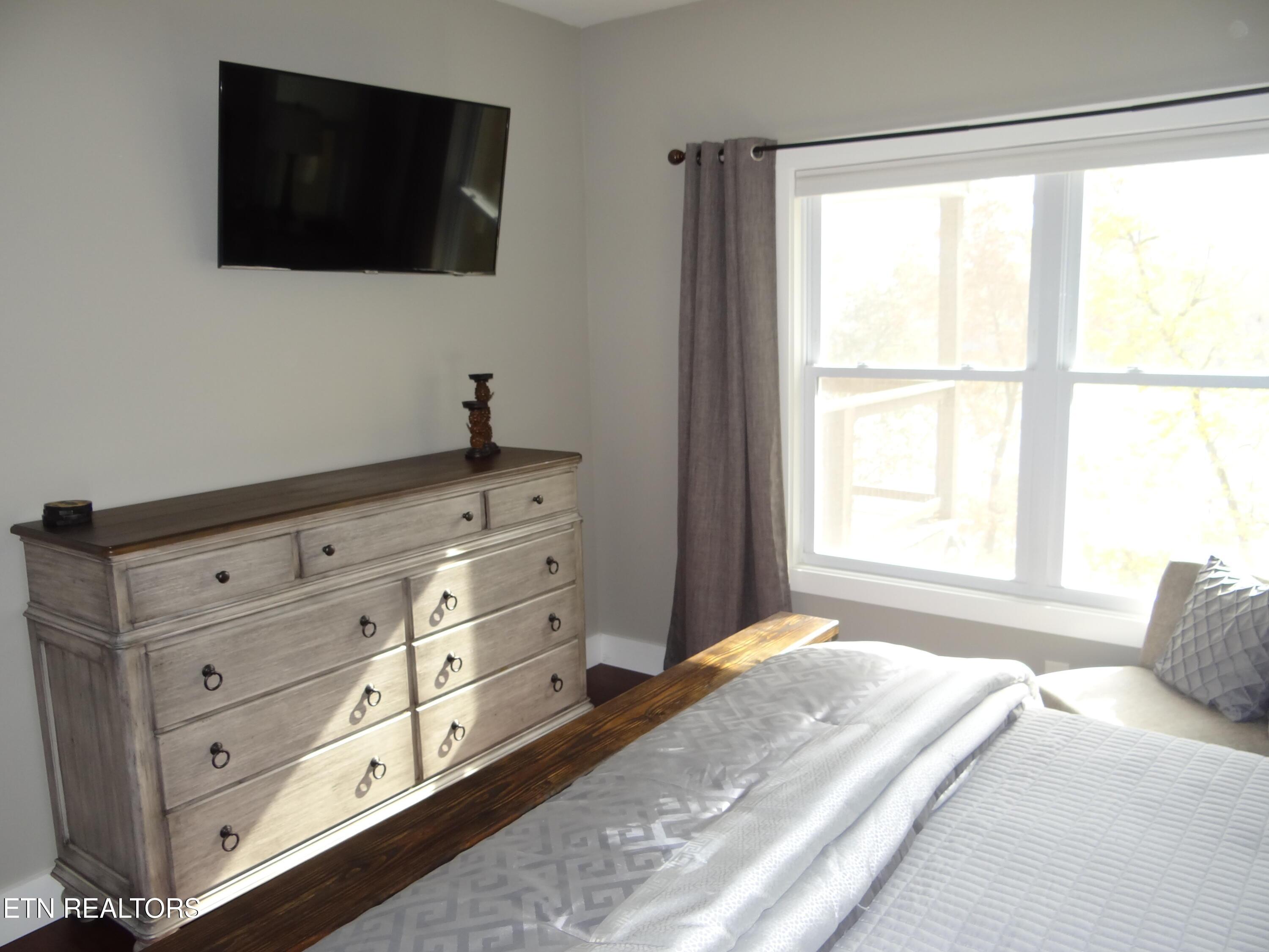 Norris Lake Real Estate - Image# 31