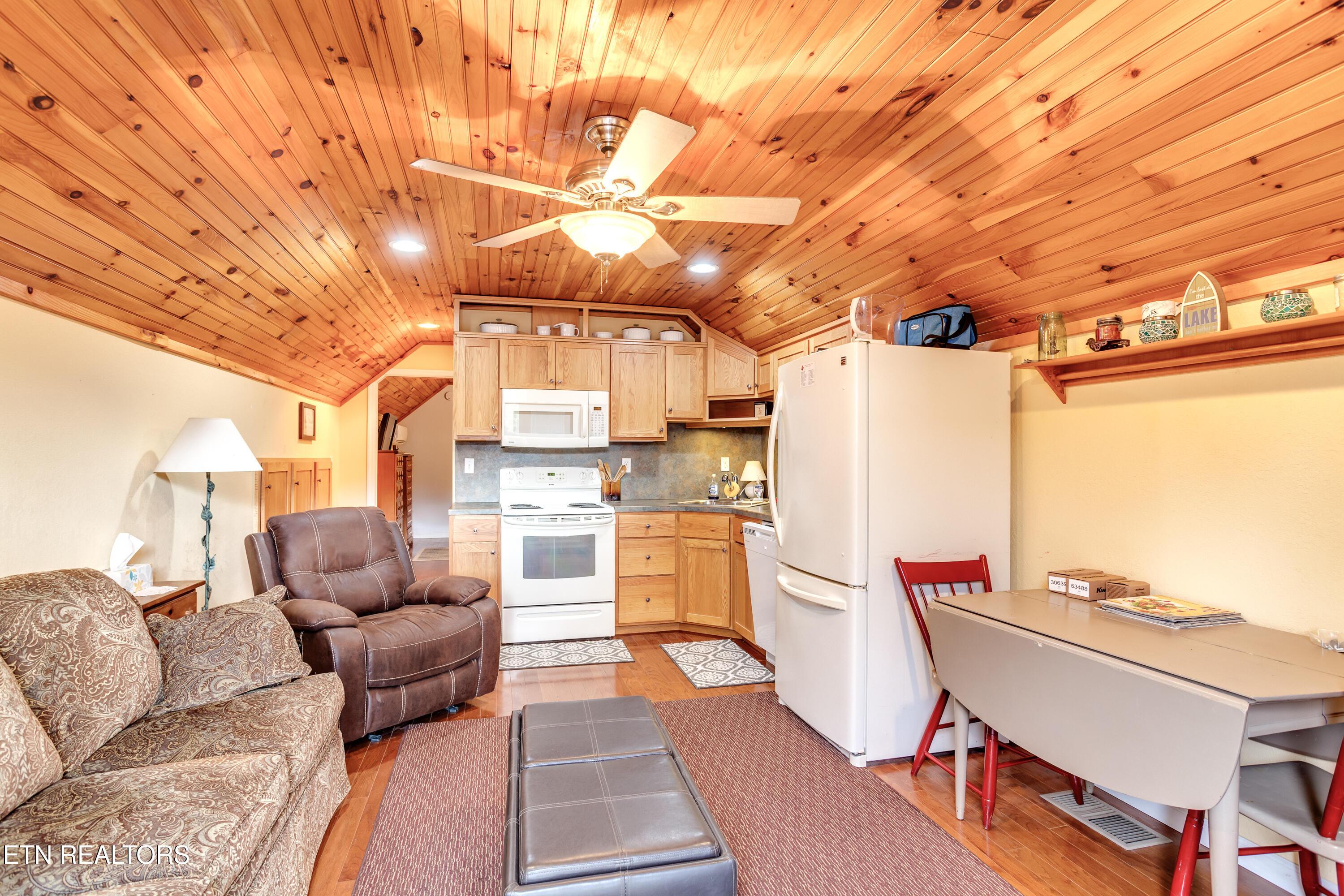 157 Helms Ferry Rd, Sharps Chapel, TN - Norris Lake Real Estate - Image# 46