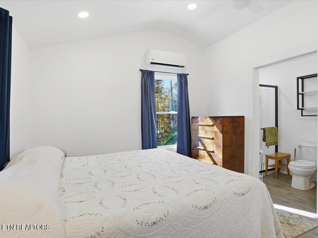 164 Paradise Point, New Tazewell, TN - Norris Lake Real Estate - Image# 8