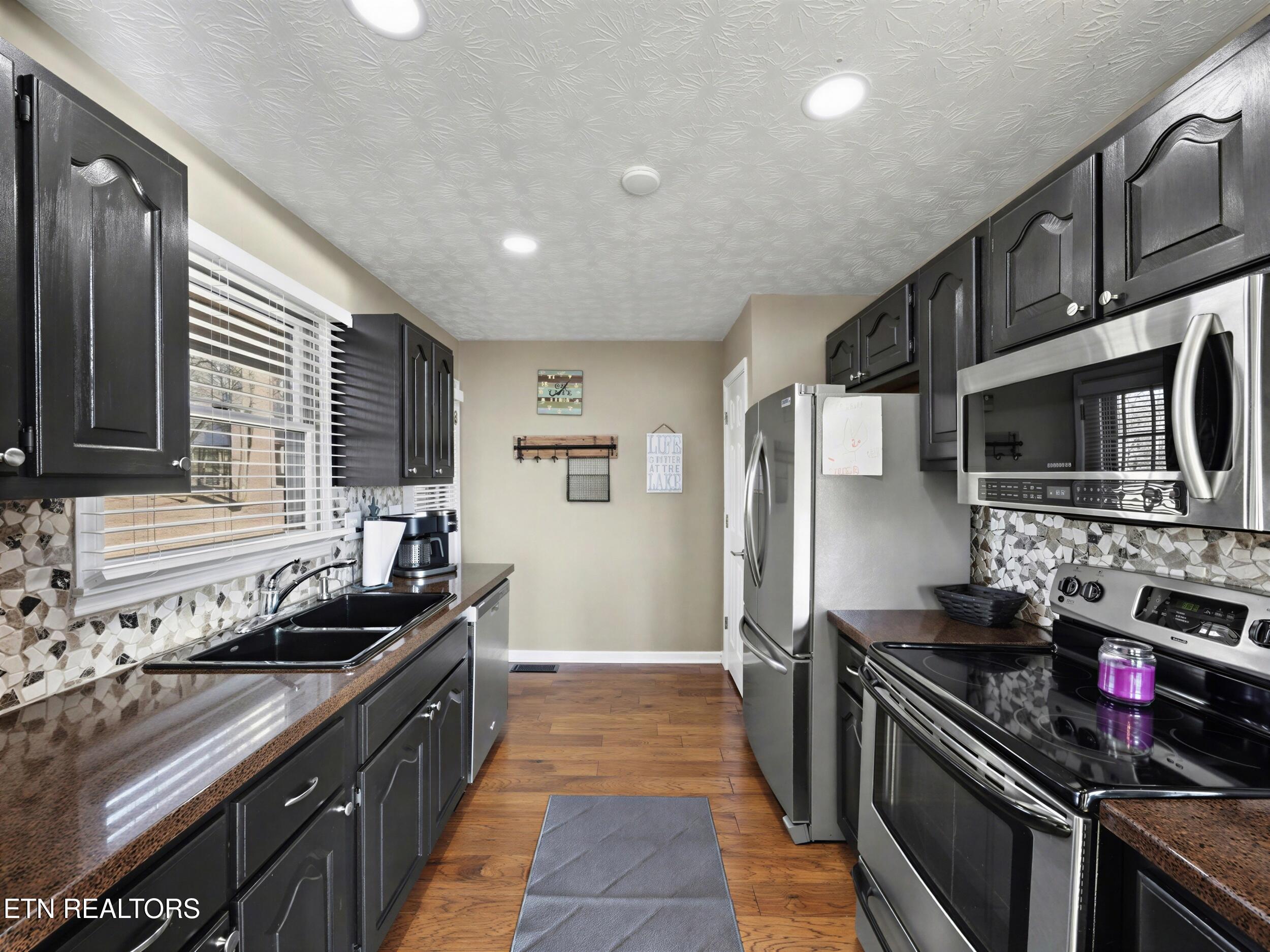 129 Bucks and Doe Lane, Lafollette, TN - Norris Lake Real Estate - Image# 8