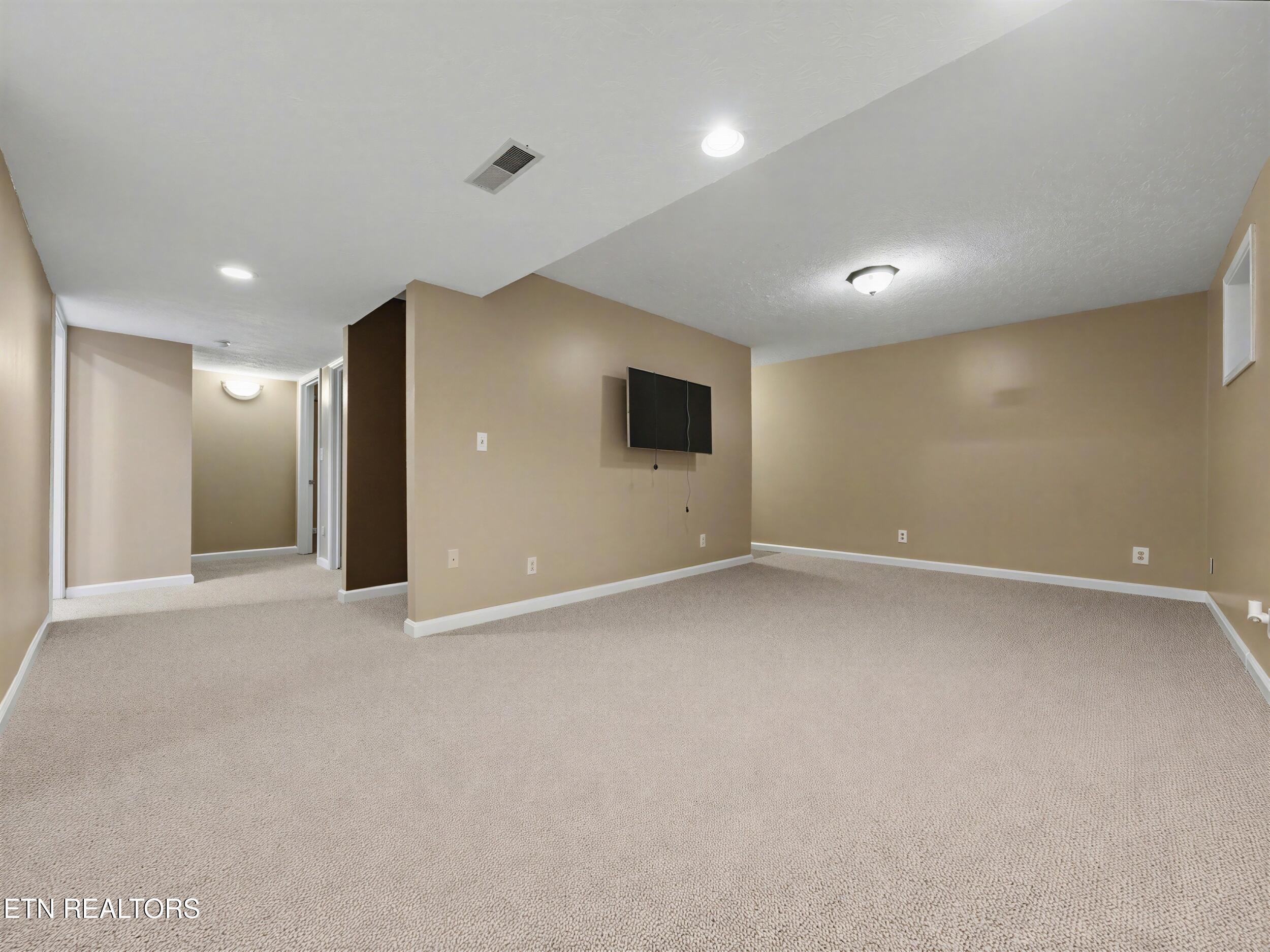 129 Bucks and Doe Lane, Lafollette, TN - Norris Lake Real Estate - Image# 24