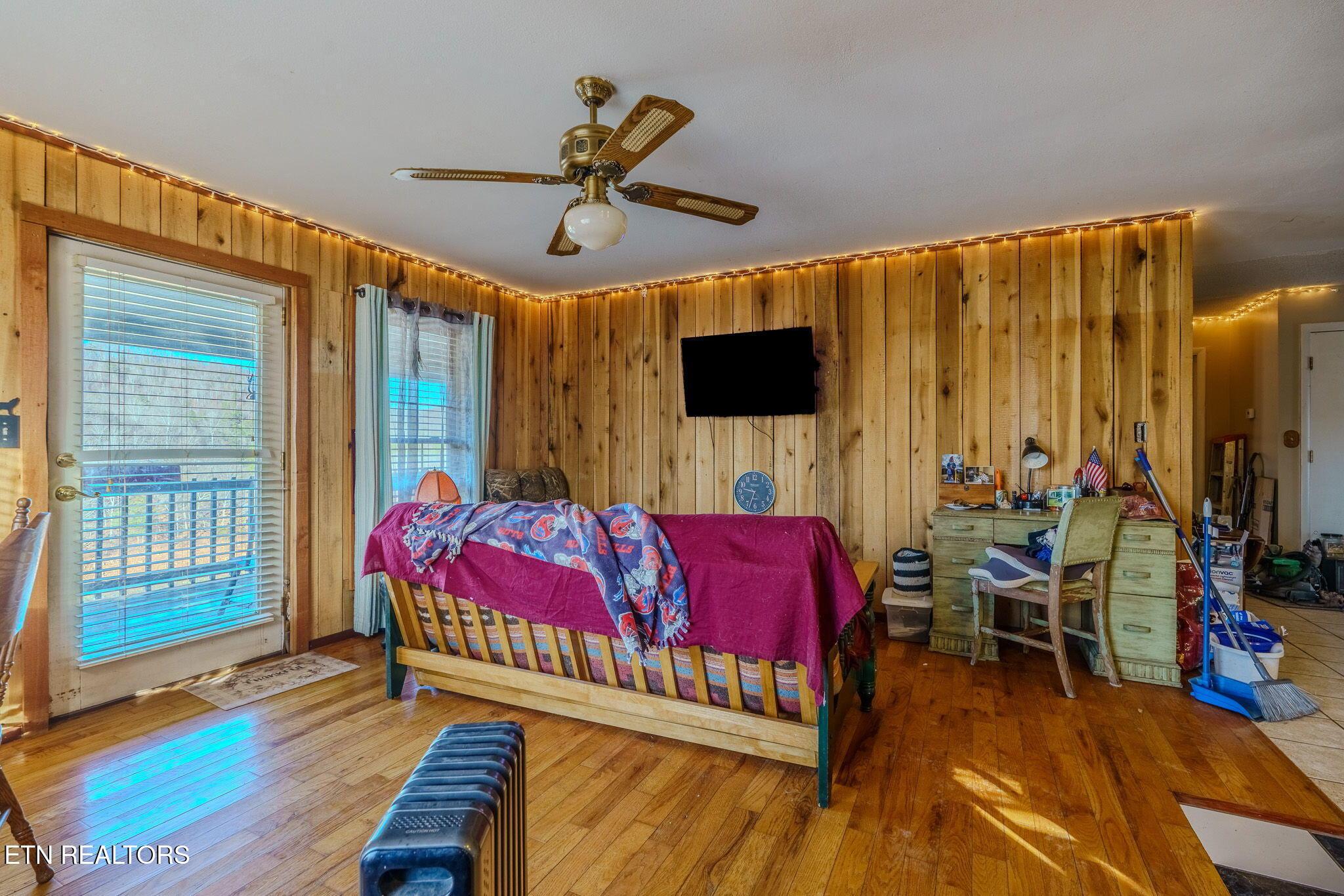210 Last Lz Lane, Speedwell, TN - Norris Lake Real Estate - Image# 3