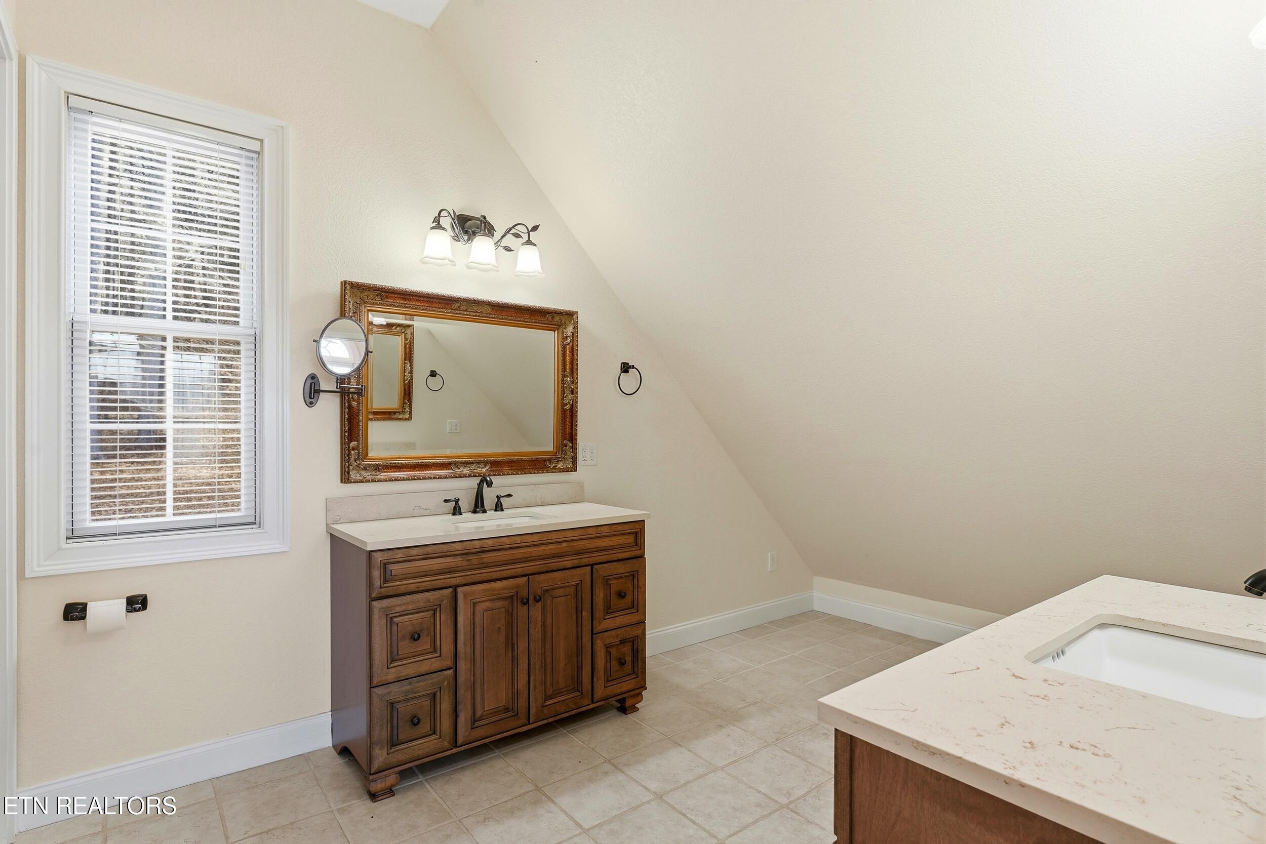 206 Old Leadmine Bend Rd, Sharps Chapel, TN - Norris Lake Real Estate - Image# 36