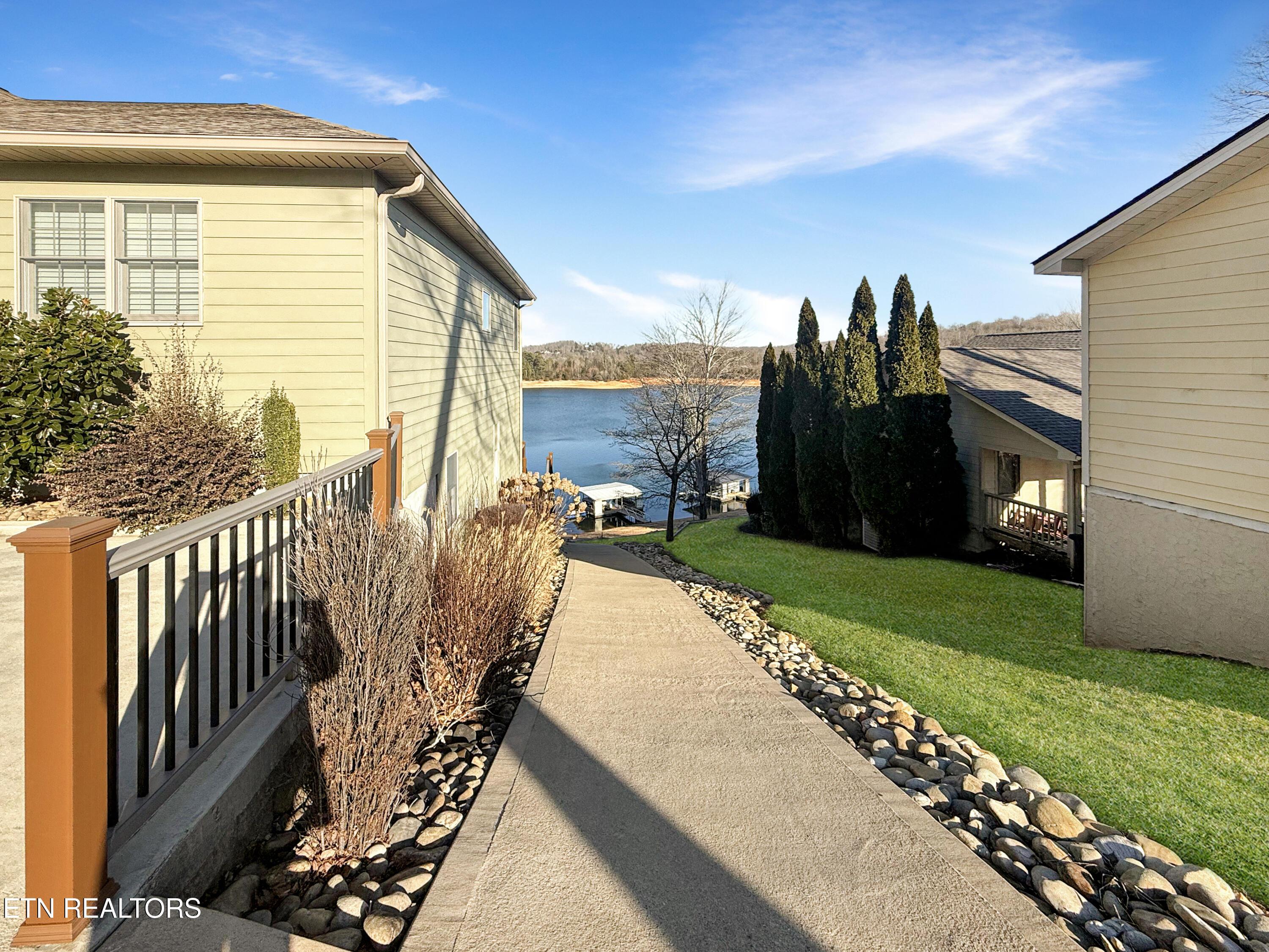 374 Norris Crest Drive, Lafollette, TN - Norris Lake Real Estate - Image# 5