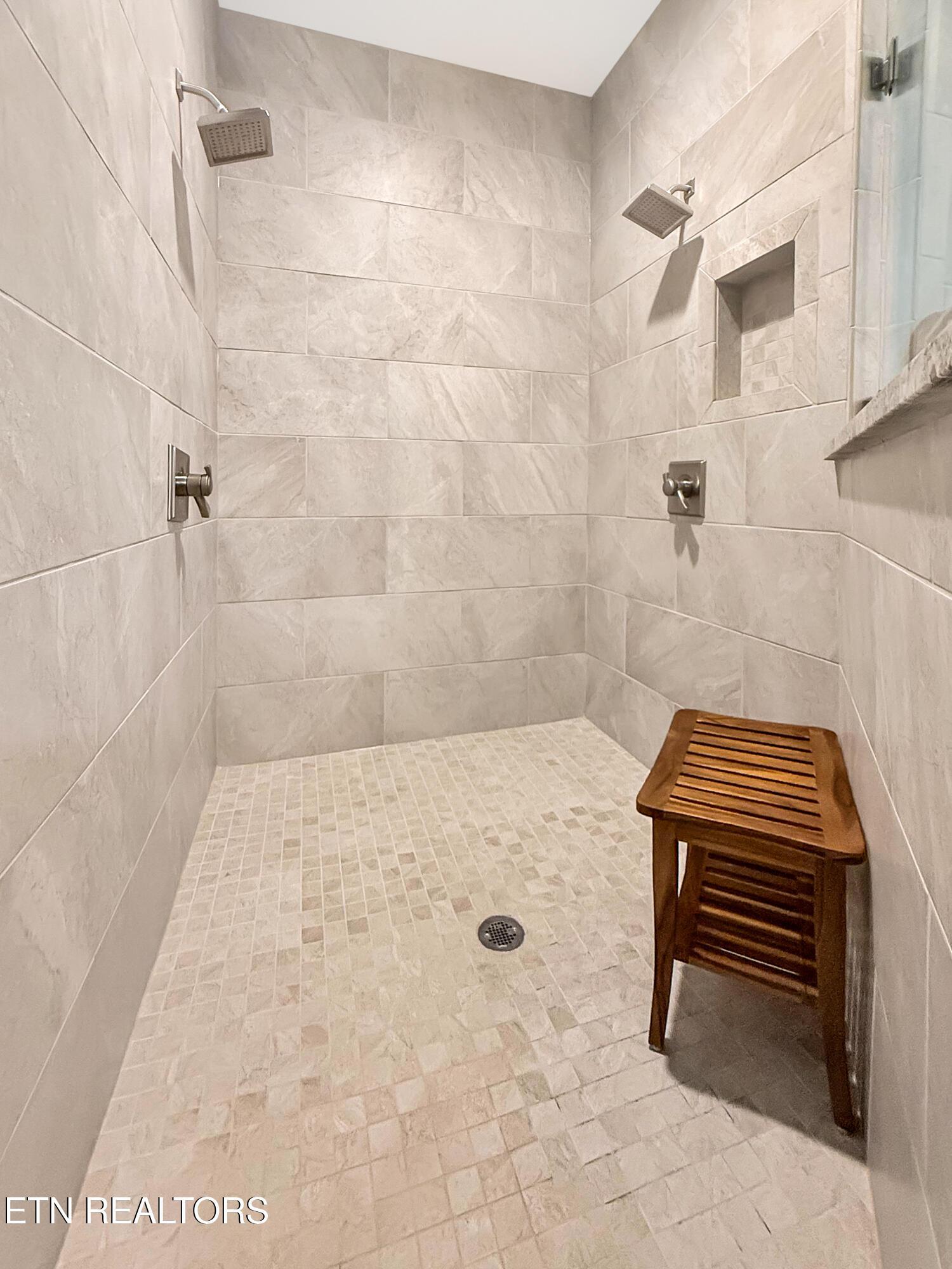 374 Norris Crest Drive, Lafollette, TN - Norris Lake Real Estate - Image# 23