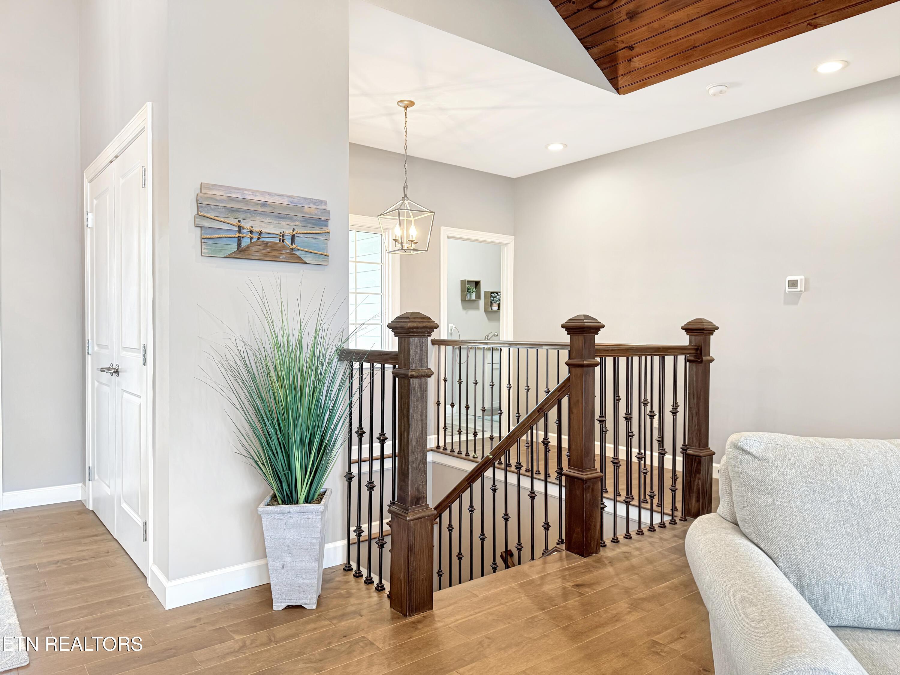 374 Norris Crest Drive, Lafollette, TN - Norris Lake Real Estate - Image# 31