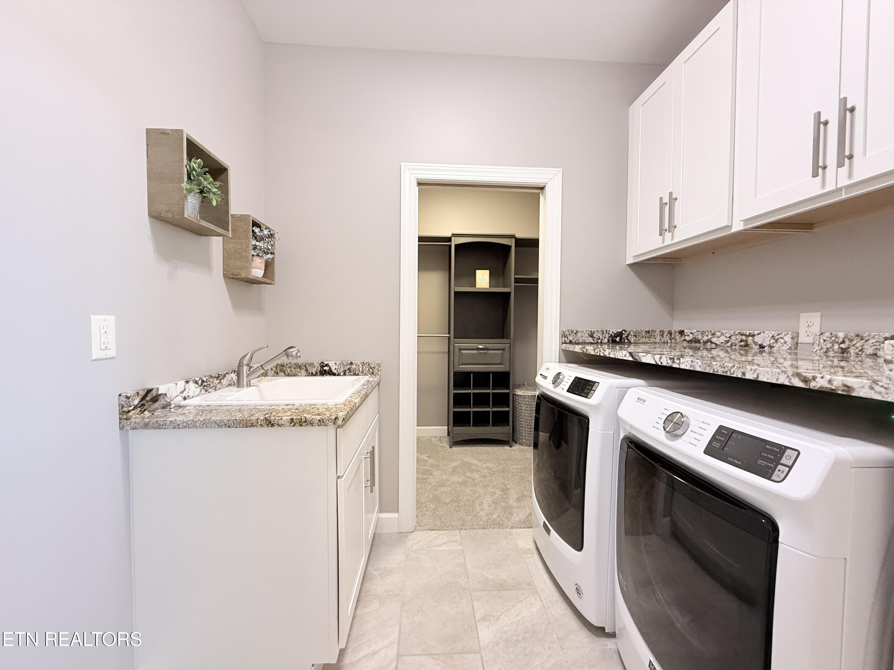 374 Norris Crest Drive, Lafollette, TN - Norris Lake Real Estate - Image# 66