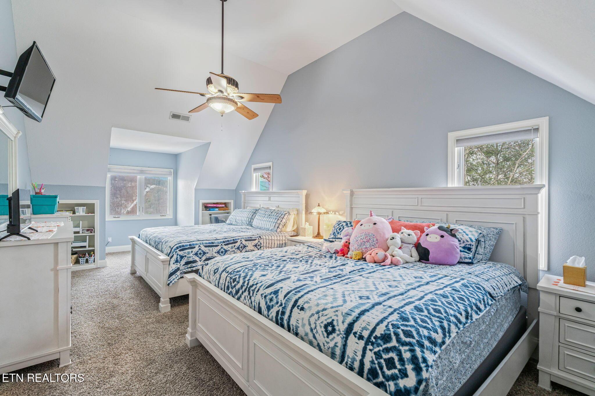 1368 N Shorewood Lane, Caryville, TN - Norris Lake Real Estate - Image# 23