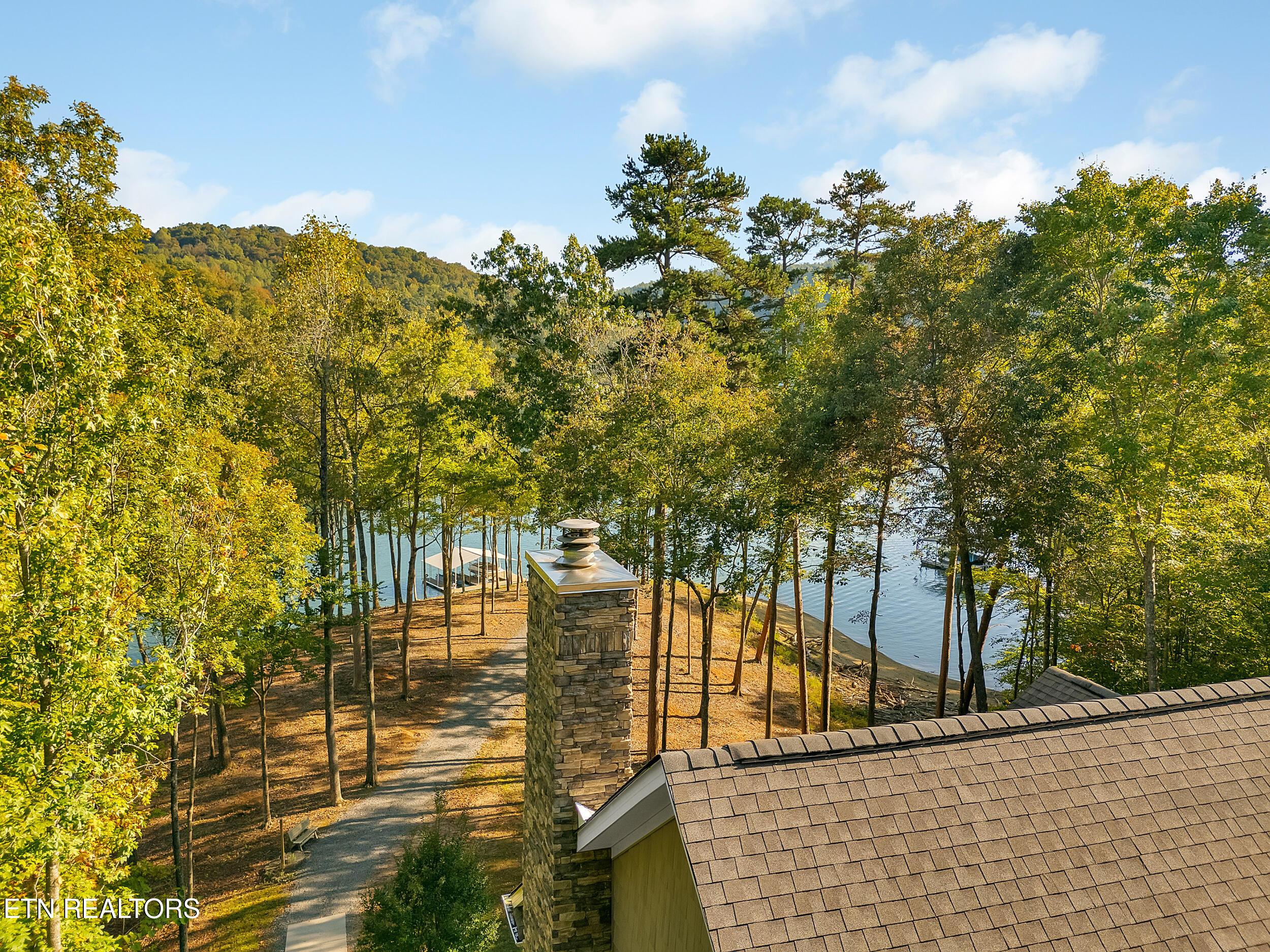 620 Bluff View Rd, New Tazewell, TN - Norris Lake Real Estate - Image# 3