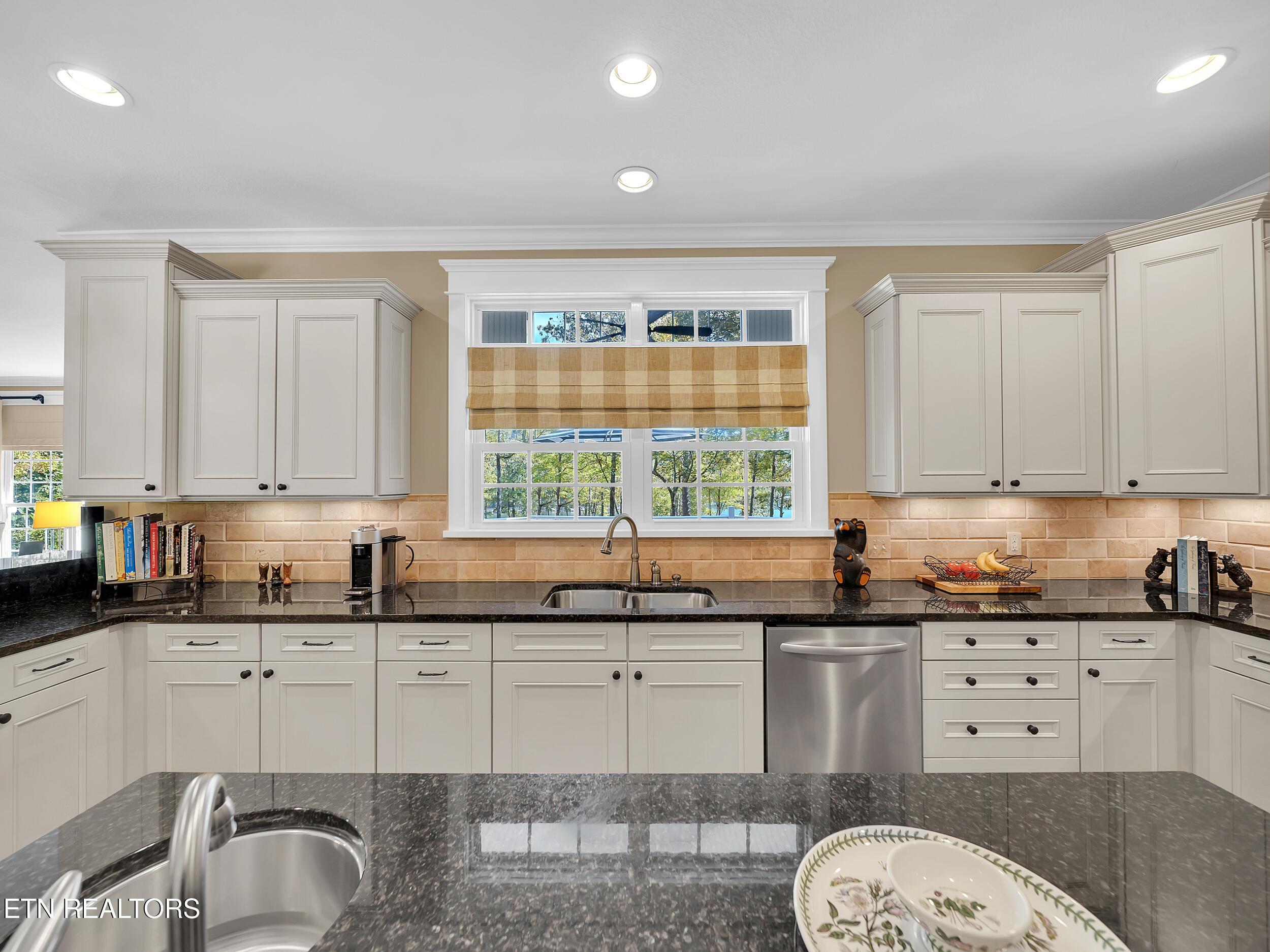 620 Bluff View Rd, New Tazewell, TN - Norris Lake Real Estate - Image# 19