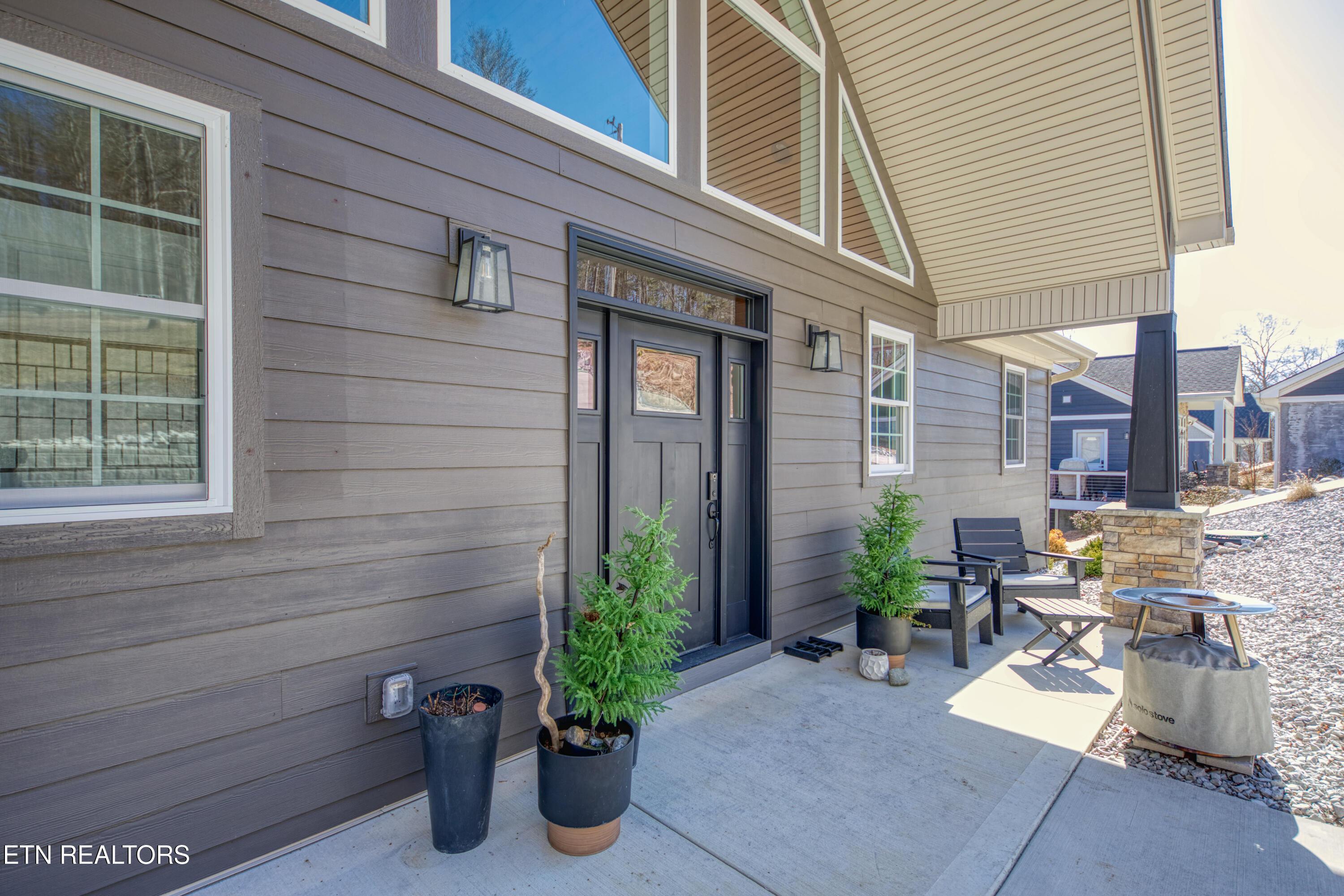 1394 Lakeside Drive, Jacksboro, TN - Norris Lake Real Estate - Image# 6