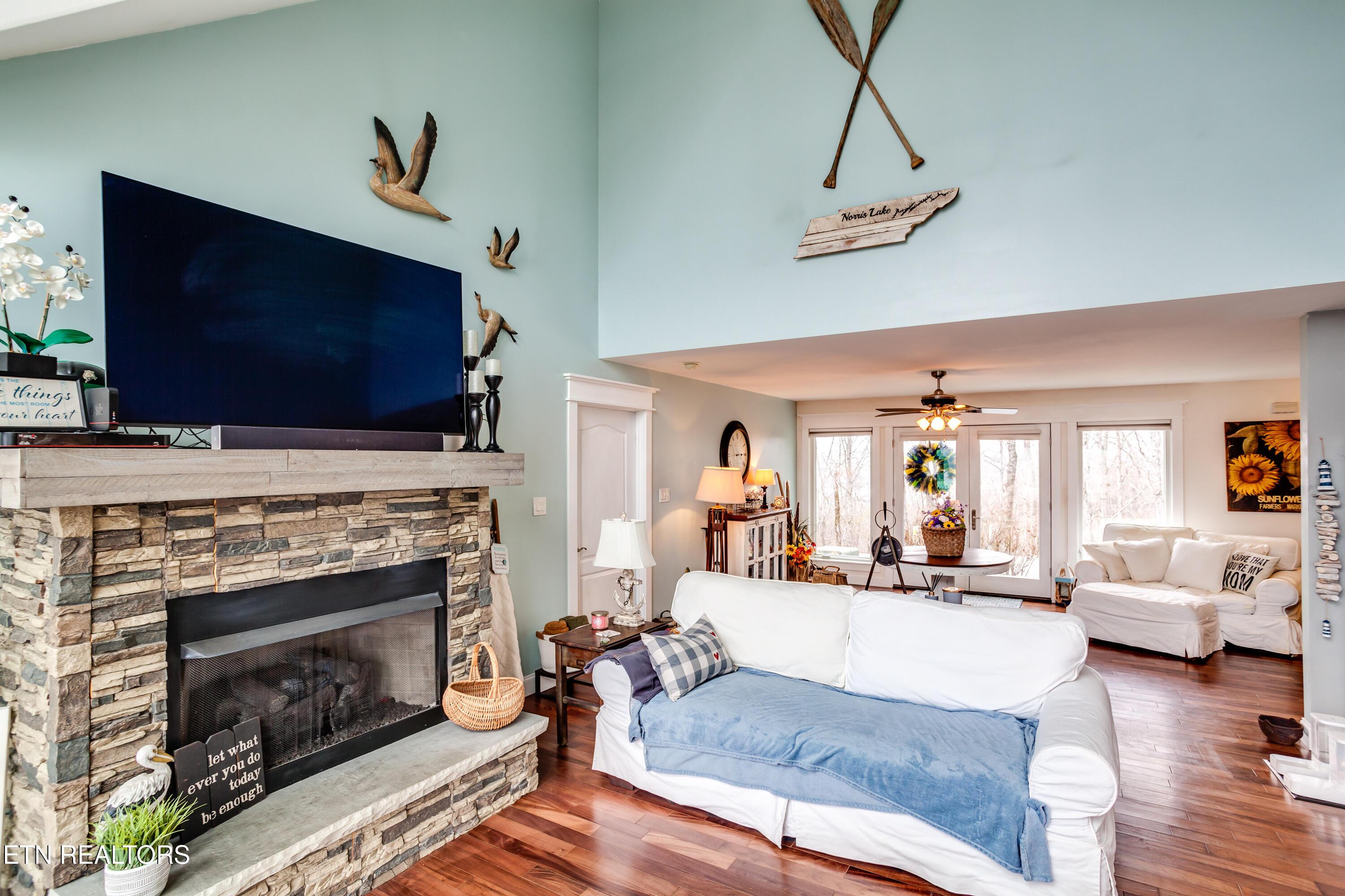 Norris Lake Real Estate - Image# 21