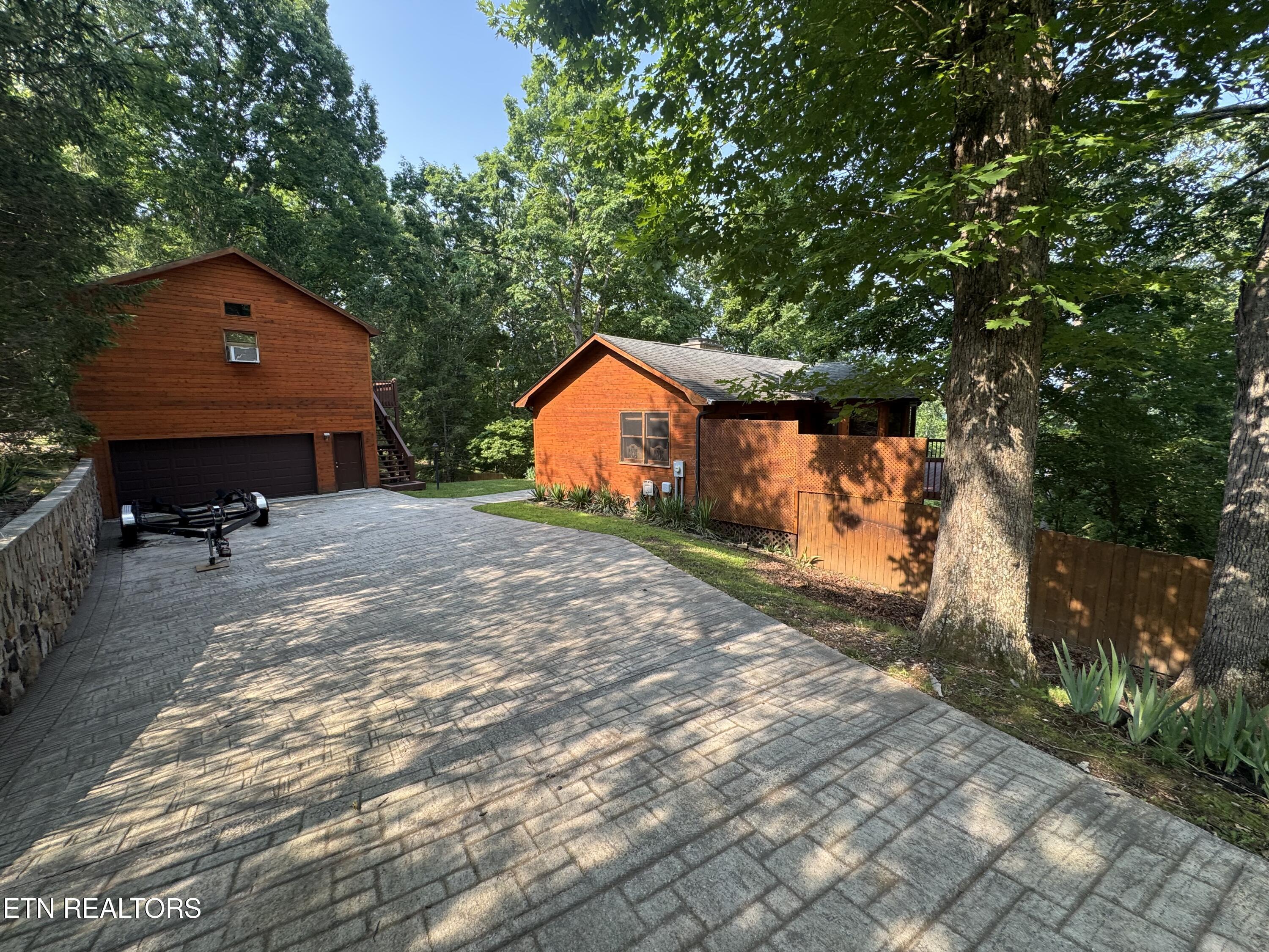 1186 Deerfield Way, Lafollette, TN - Norris Lake Real Estate - Image# 5