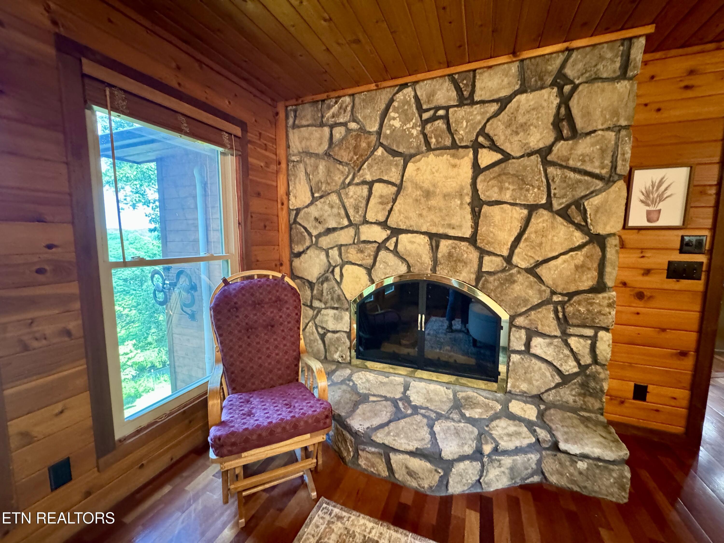 1186 Deerfield Way, Lafollette, TN - Norris Lake Real Estate - Image# 26