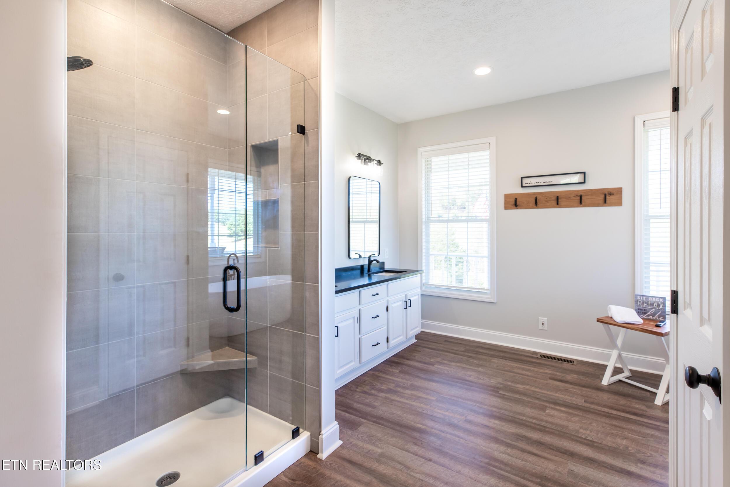 Norris Lake Real Estate - Image# 31