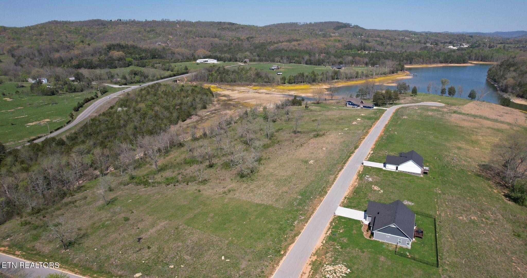 106 Waterfront Knoll Rd, Sharps Chapel, TN - Norris Lake Real Estate - Image# 19