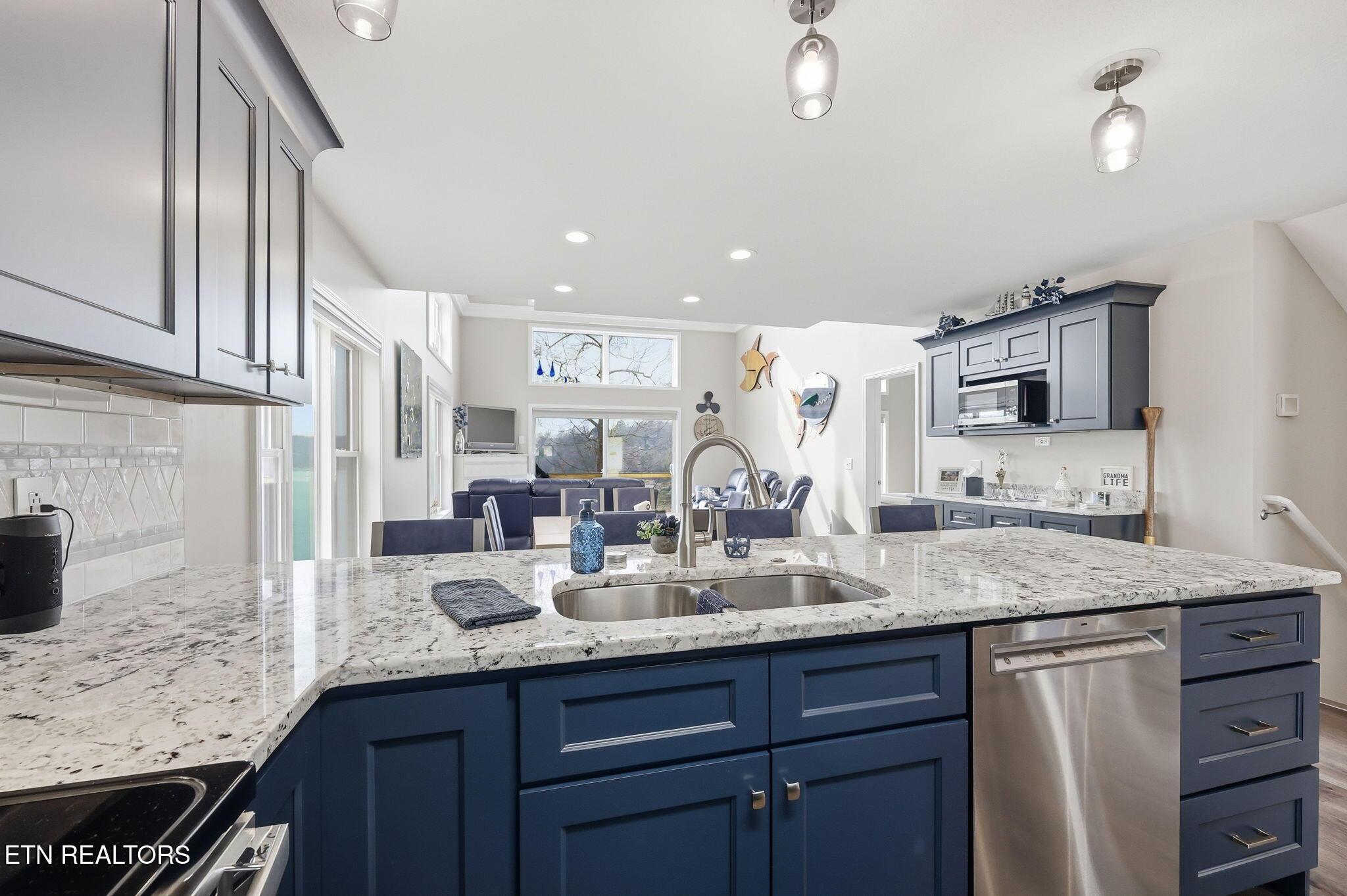 155 N Deer Village Lane, Lafollette, TN - Norris Lake Real Estate - Image# 13