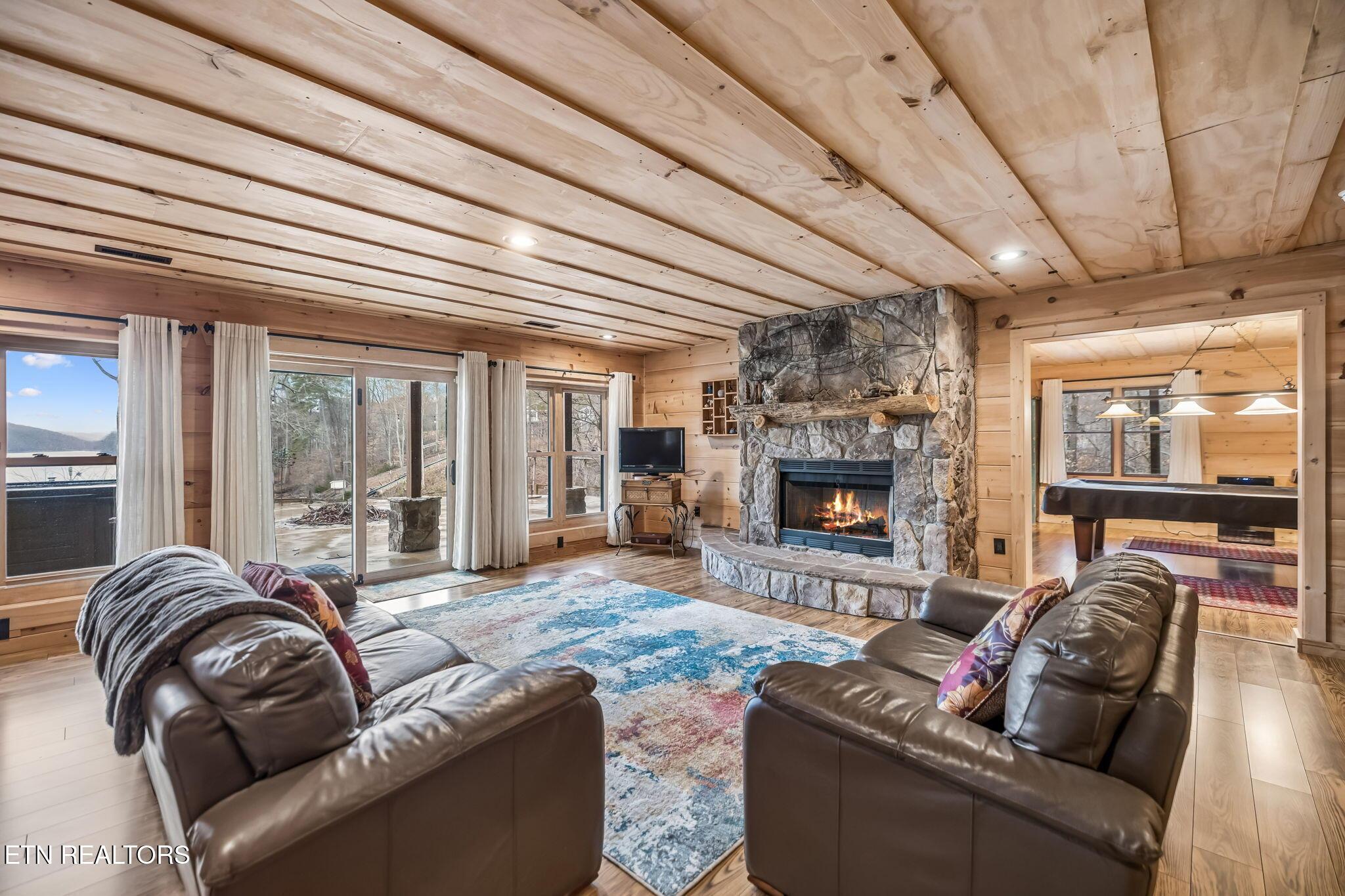 105 Shoreside Rd, New Tazewell, TN - Norris Lake Real Estate - Image# 38