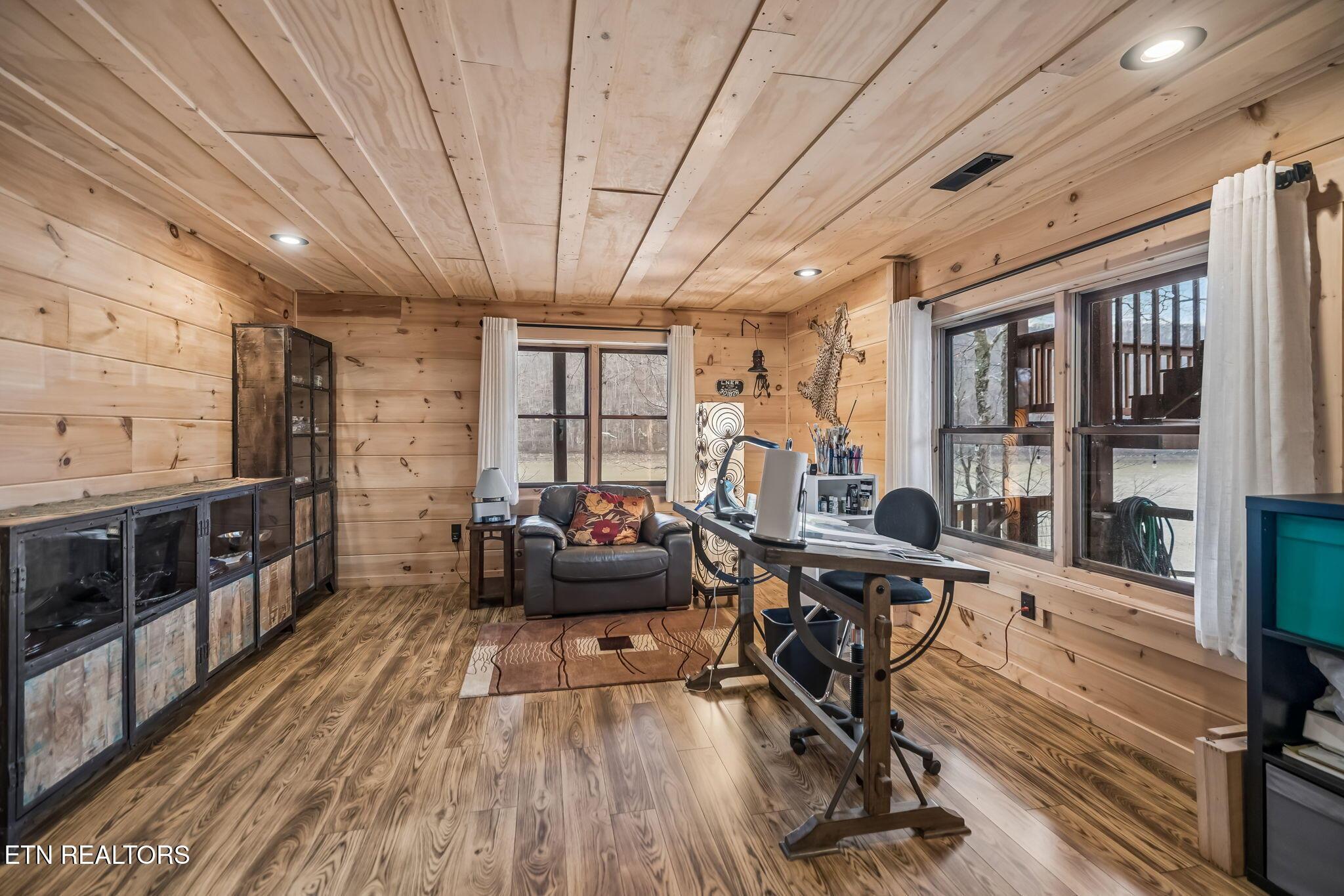 105 Shoreside Rd, New Tazewell, TN - Norris Lake Real Estate - Image# 40