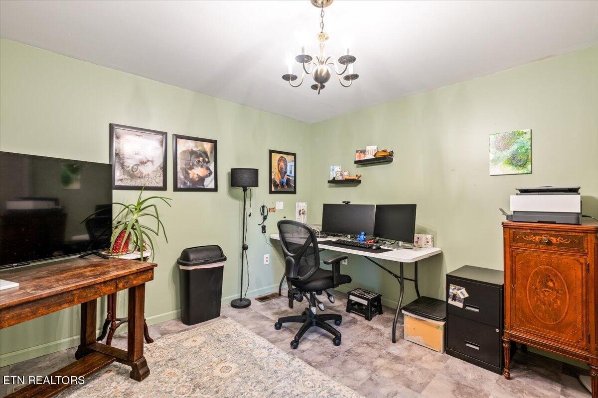 961 Indian River Boat Dock Rd, Jacksboro, TN - Norris Lake Real Estate - Image# 12