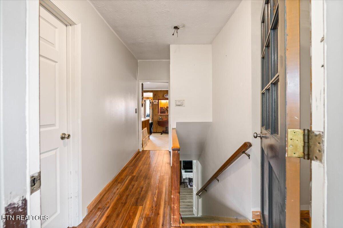 961 Indian River Boat Dock Rd, Jacksboro, TN - Norris Lake Real Estate - Image# 25