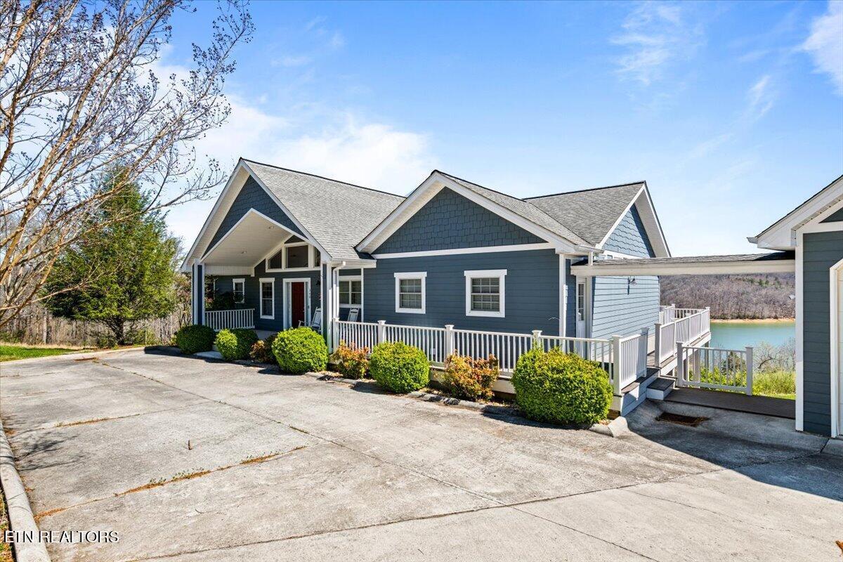 340 Deer Meadow Circle, Lafollette, TN - Norris Lake Real Estate - Image# 3