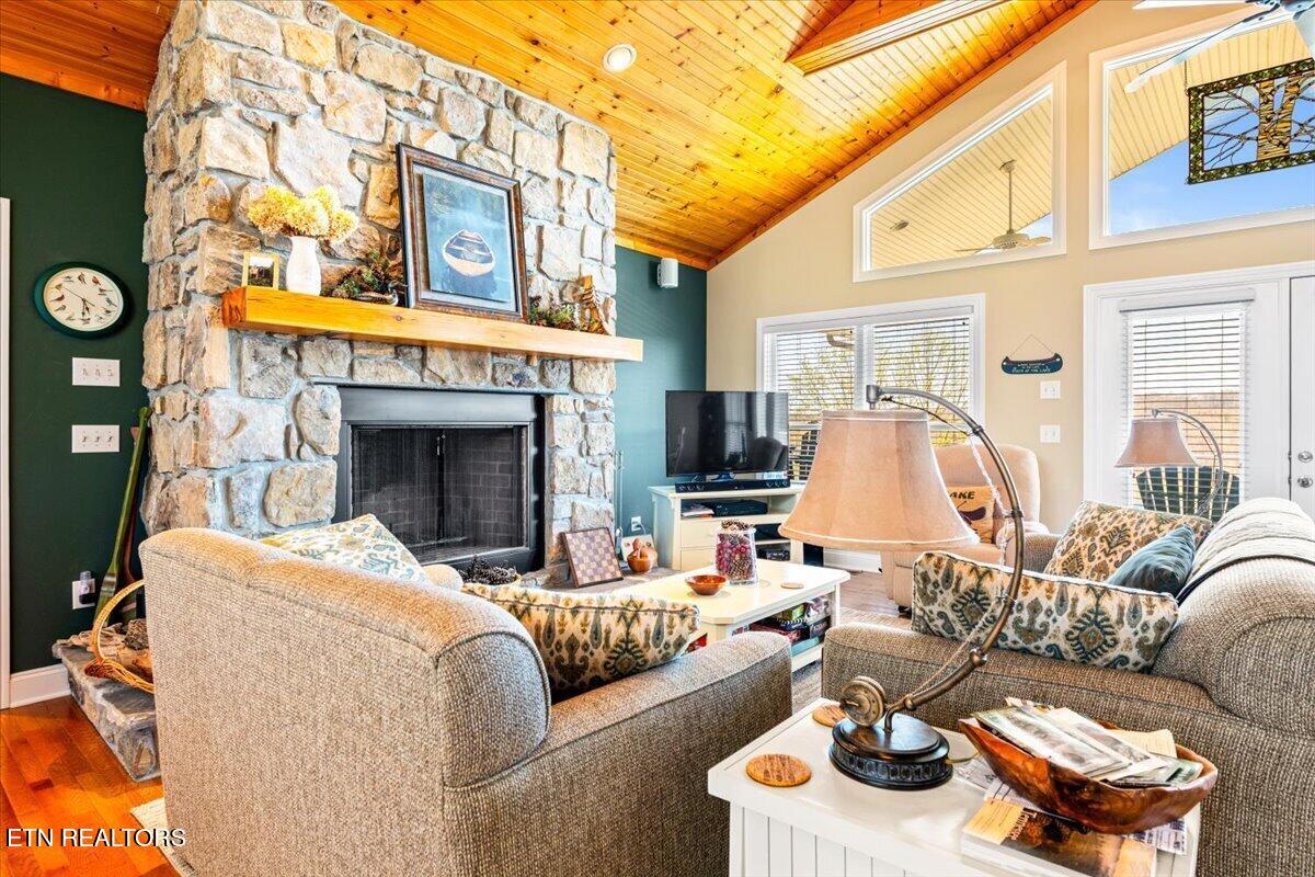 340 Deer Meadow Circle, Lafollette, TN - Norris Lake Real Estate - Image# 9