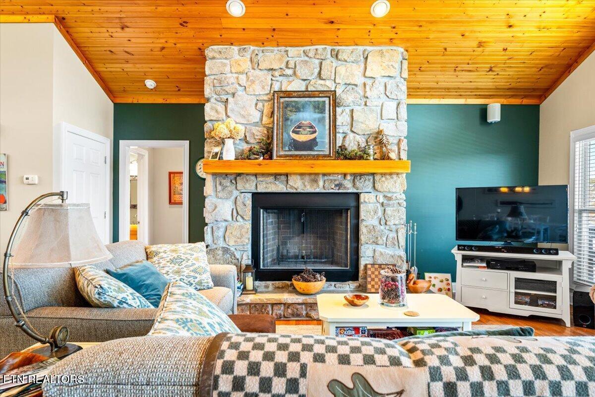 340 Deer Meadow Circle, Lafollette, TN - Norris Lake Real Estate - Image# 10