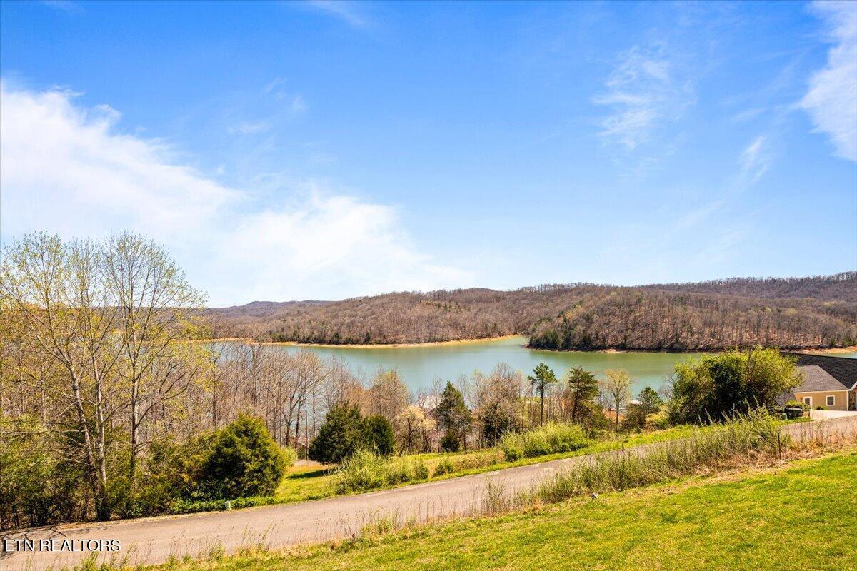 340 Deer Meadow Circle, Lafollette, TN - Norris Lake Real Estate - Image# 50