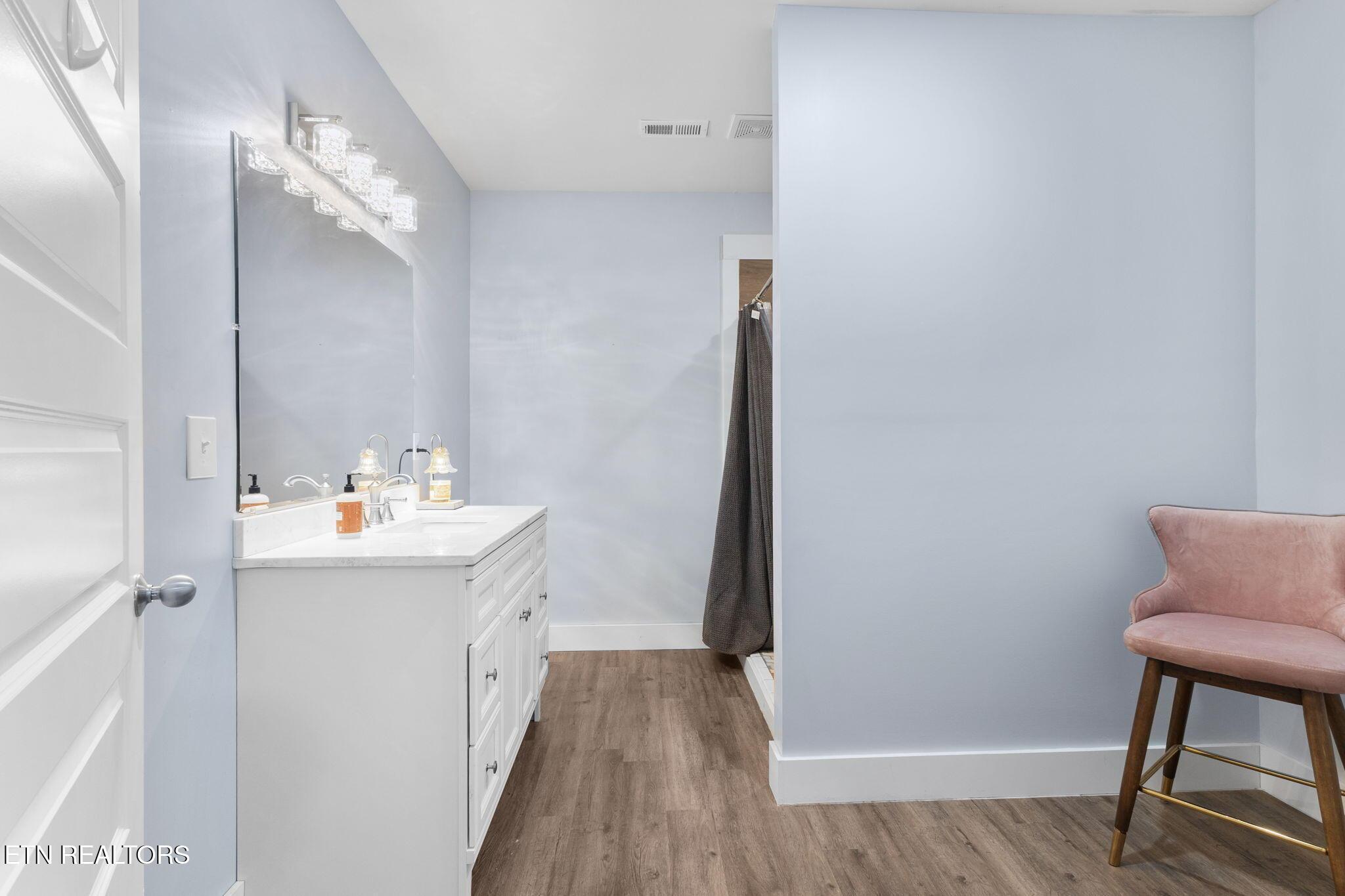 Norris Lake Real Estate - Image# 48