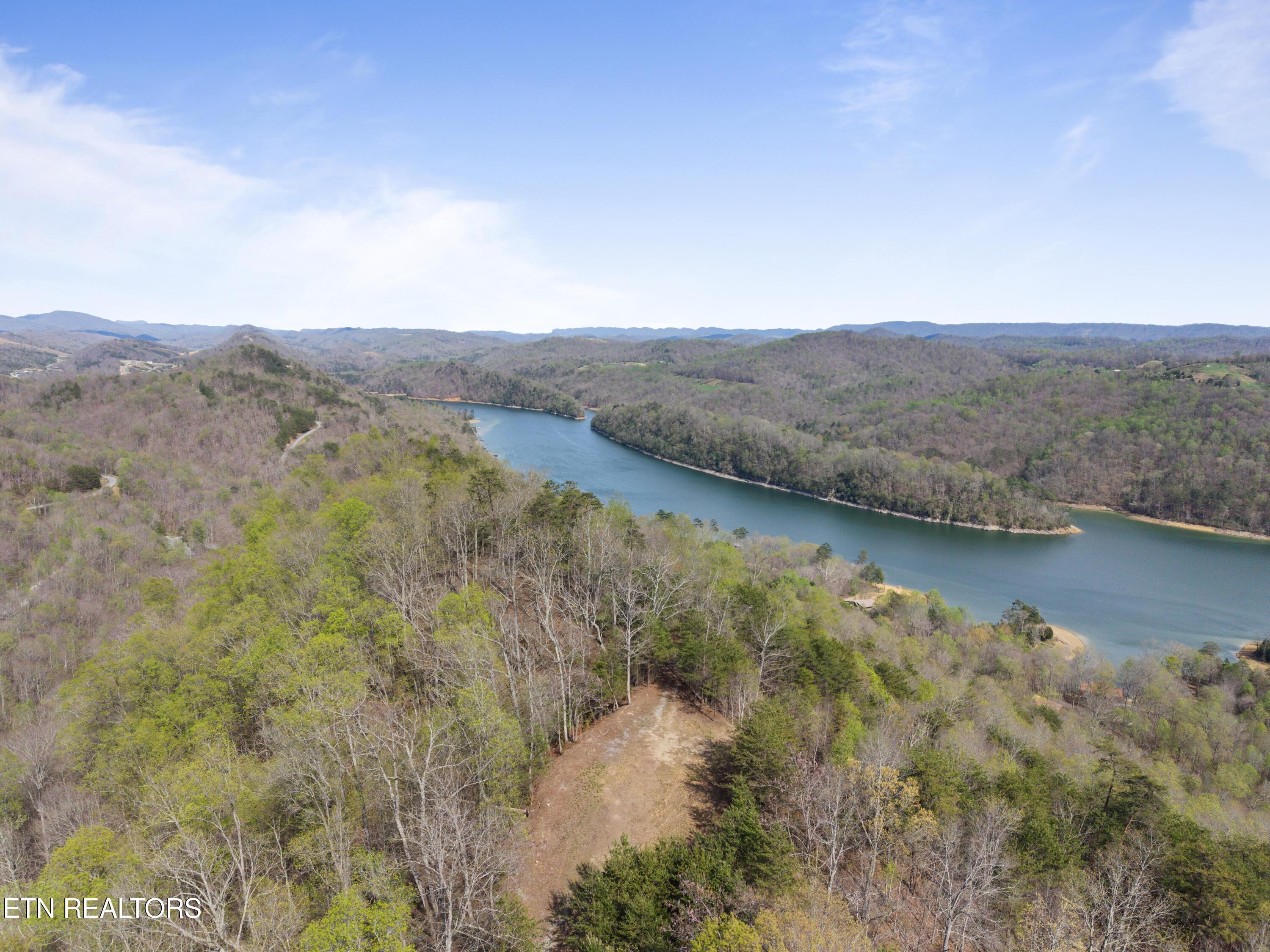 350 Bluff View Rd, New Tazewell, TN - Norris Lake Real Estate - Image# 1
