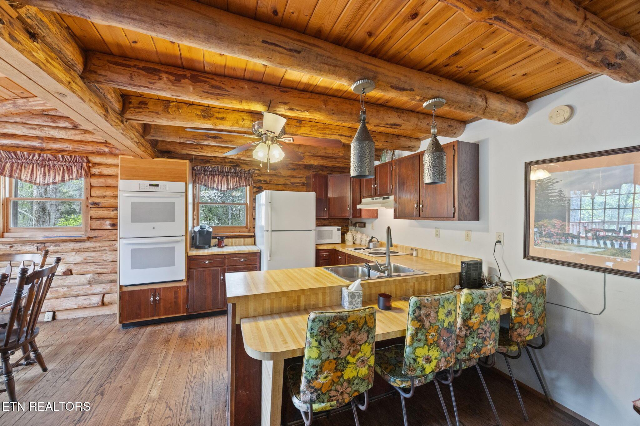 258 Marina Lane, Lafollette, TN - Norris Lake Real Estate - Image# 11