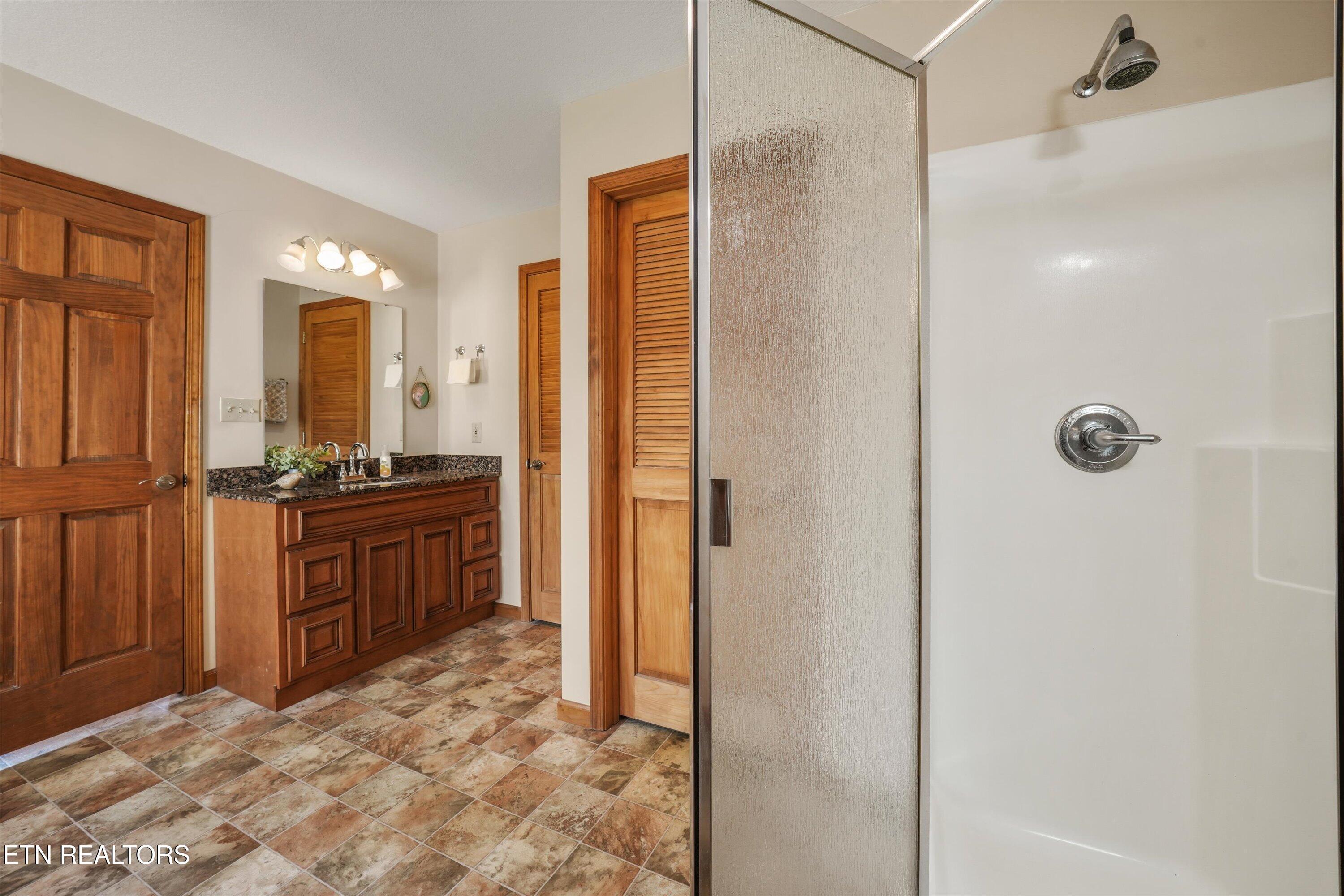 Norris Lake Real Estate - Image# 25