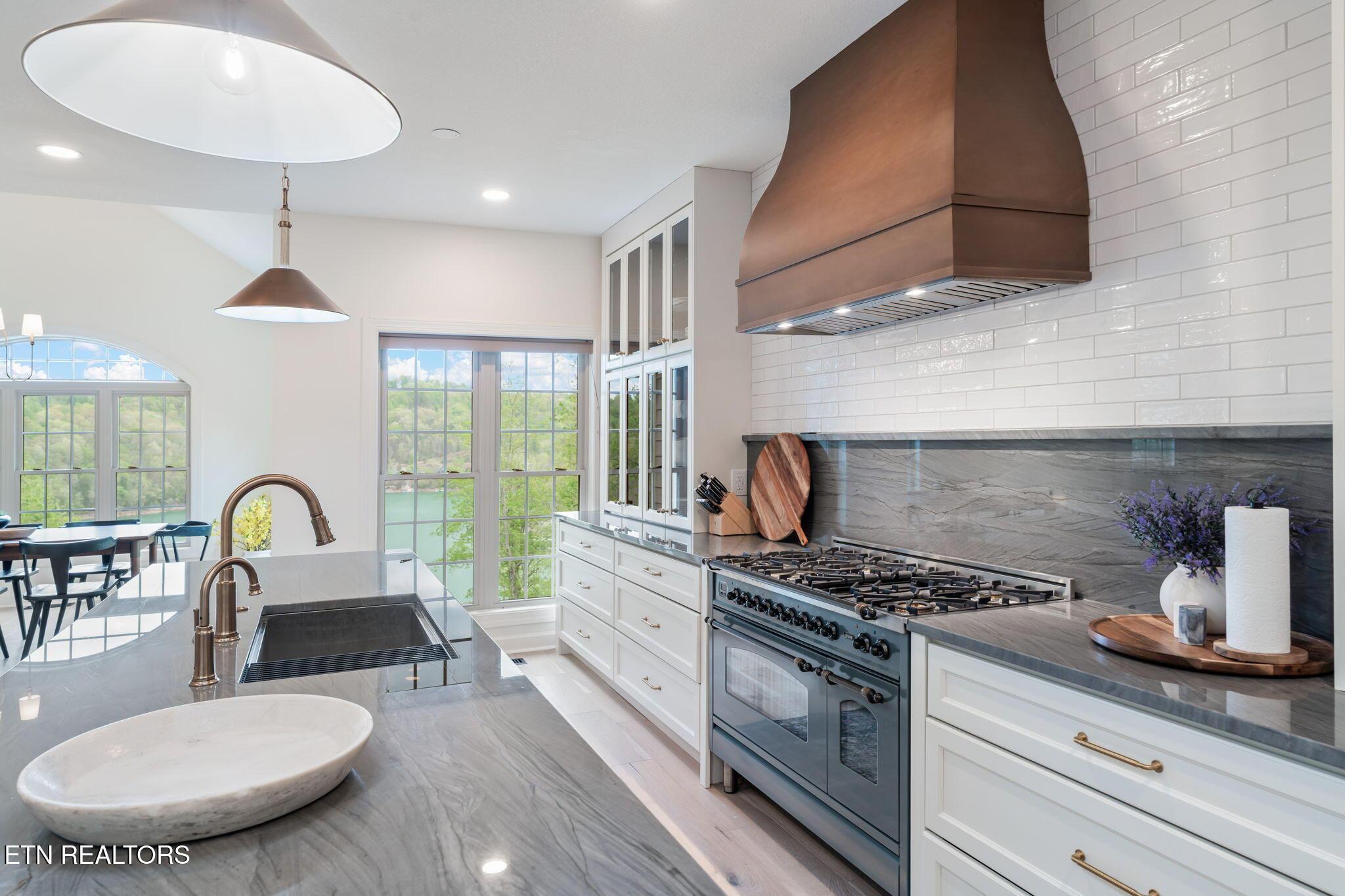 200 Stony Rock Lane, Jacksboro, TN - Norris Lake Real Estate - Image# 20